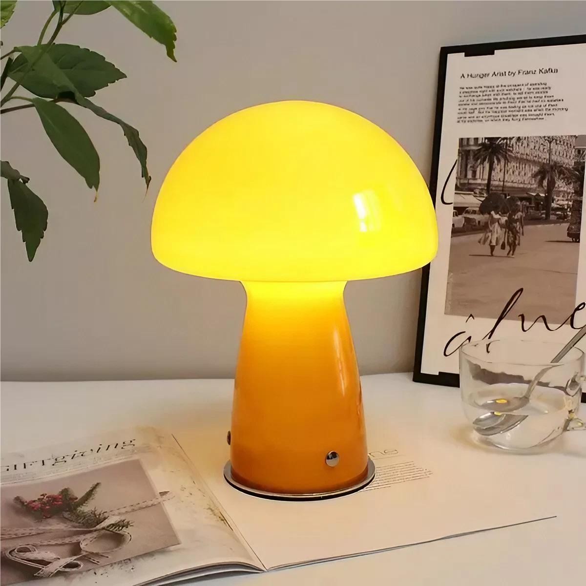 Modern Bauhaus Glass Mushroom Table Lamp K60