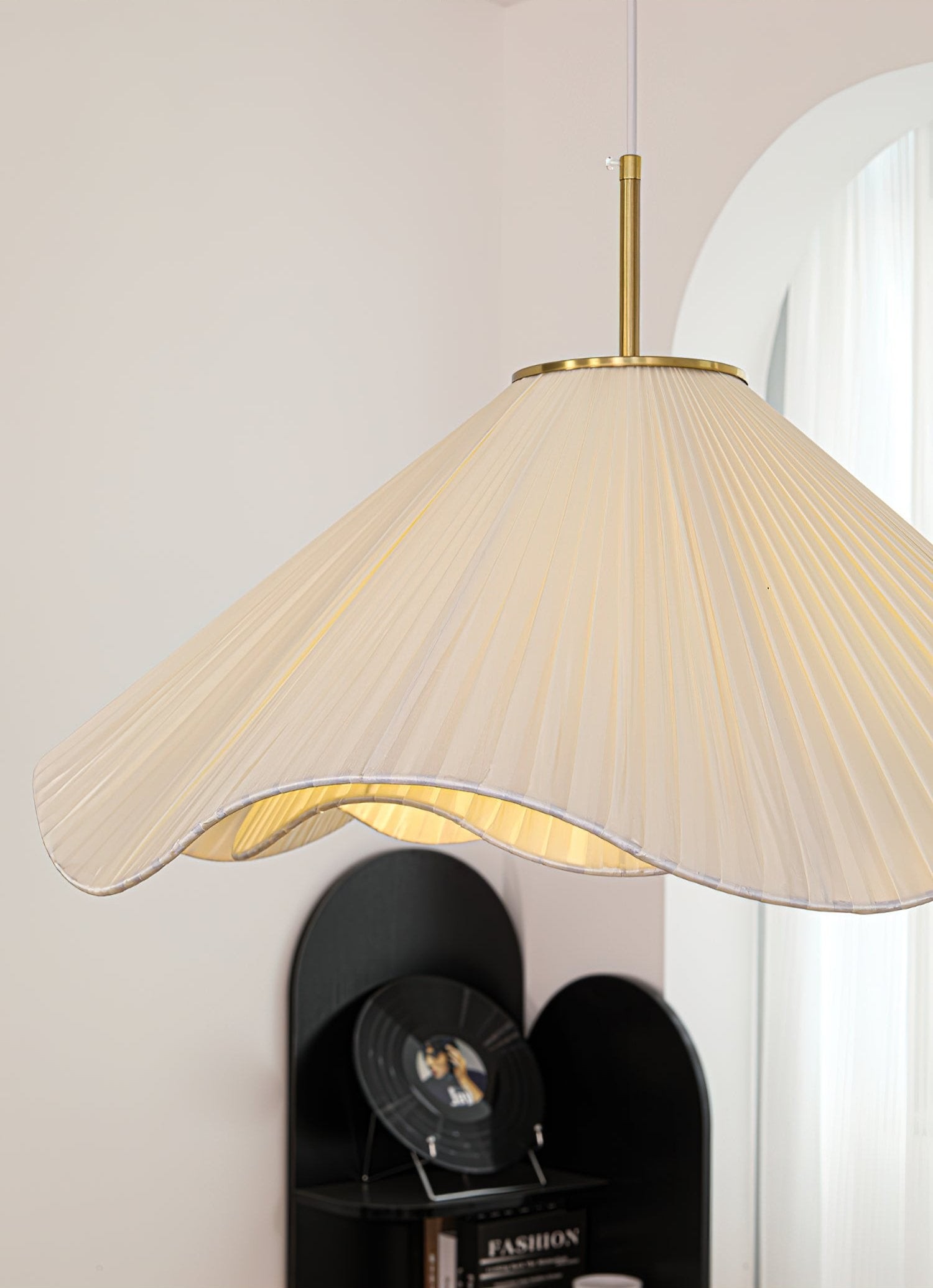 Nordic Cream Style Floral Pendant Lamp K363