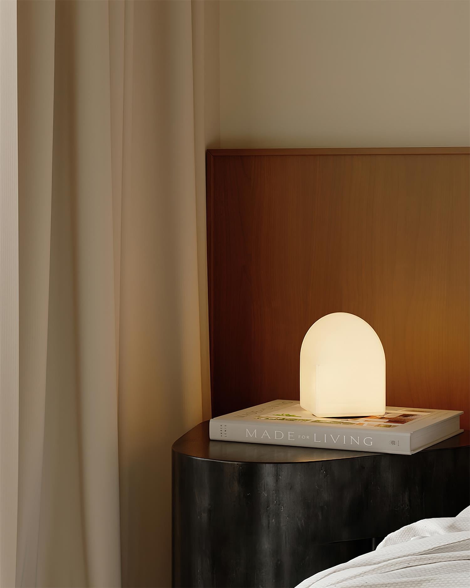 Parade Table Lamp D224