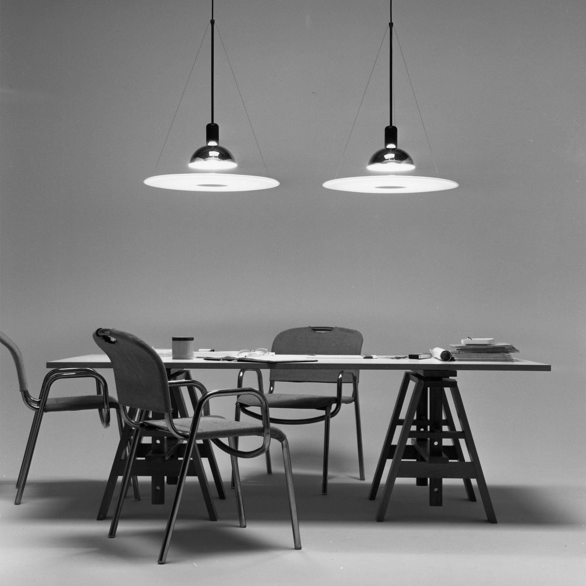 Frisbi Pendant Light