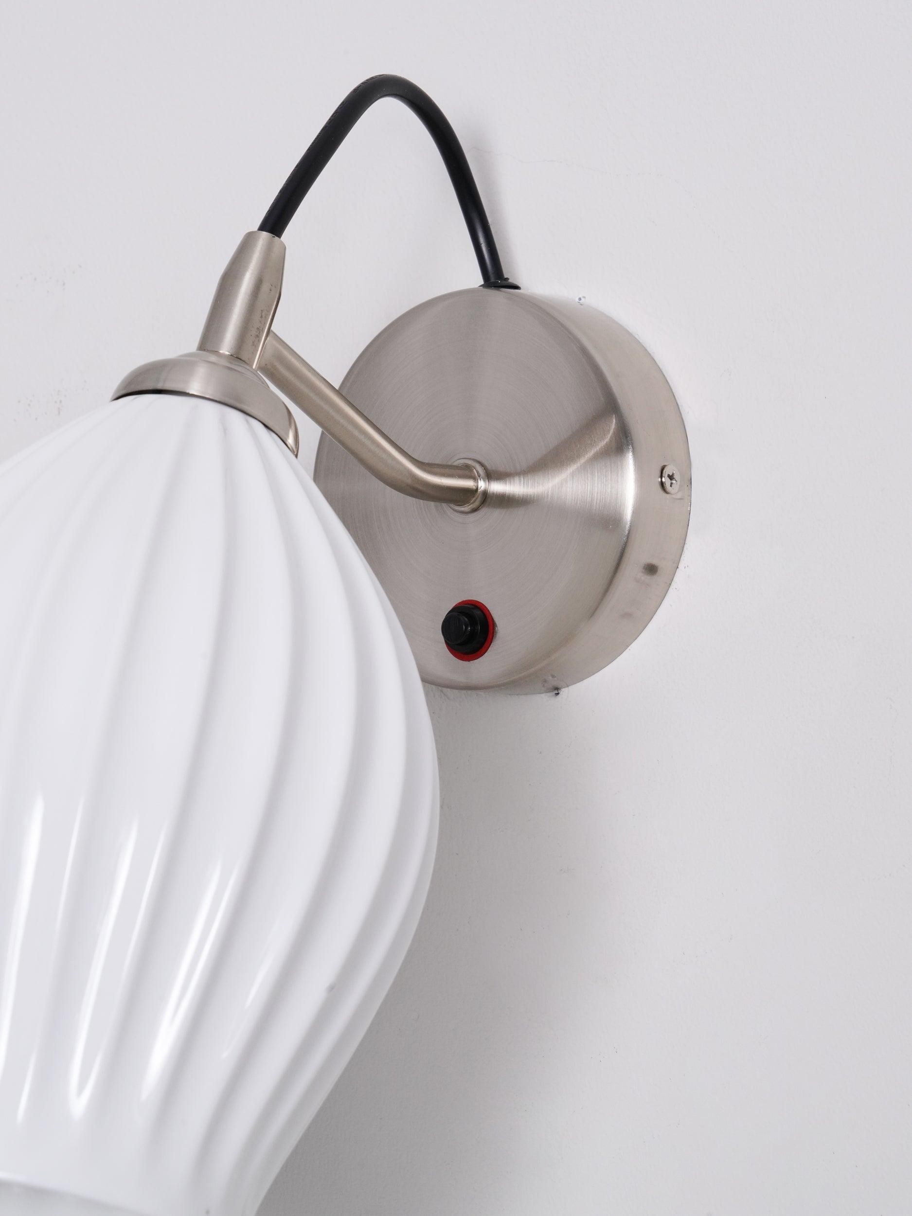 Cream Style Ceramic Ribbed Wall lamp K313