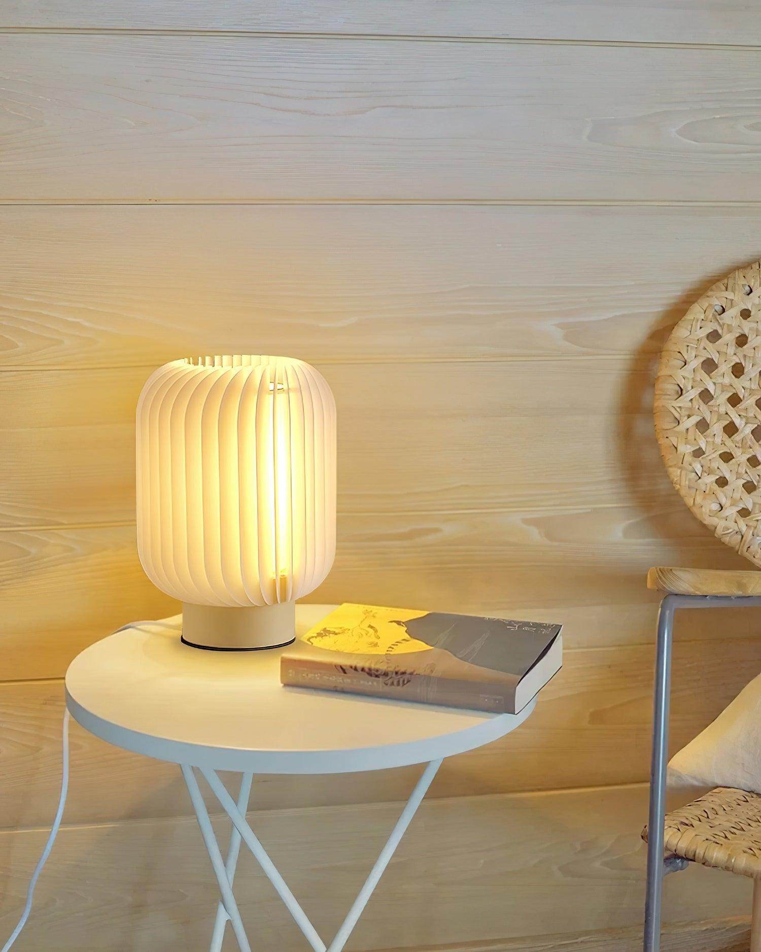 Round Translucent Pleated Table Lamp Suitable For Living Room K600
