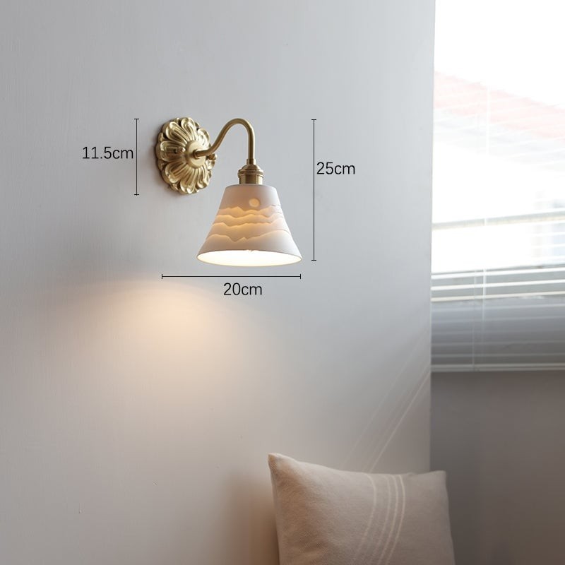 Brass Ceramic Wall Light K1557