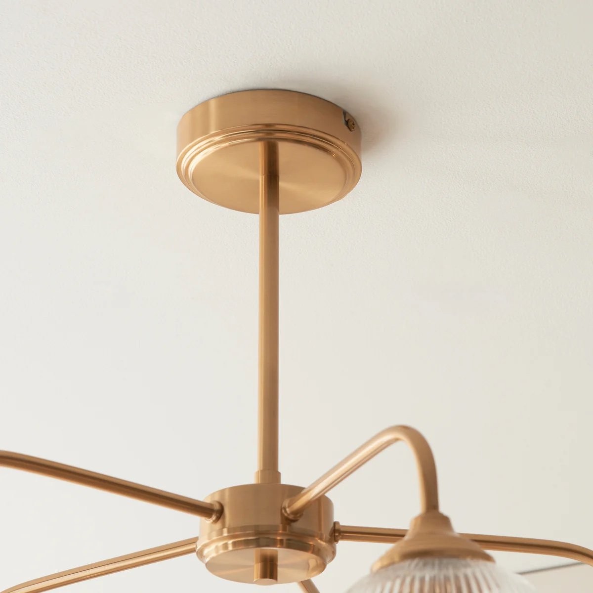 Brazara Multi-Light Glass Shade Pendant Lamp - Curved Metal Arms for Modern Homes K1852