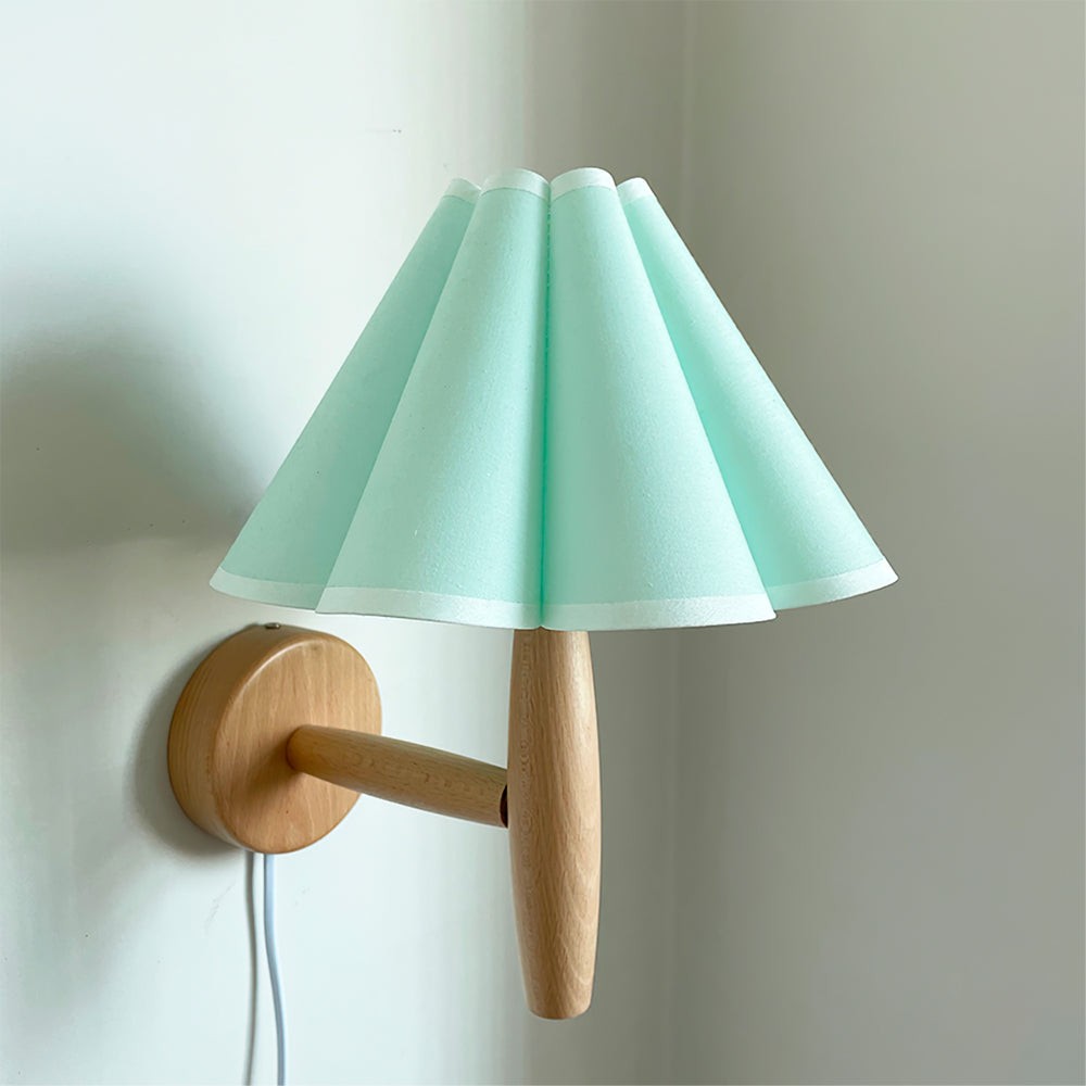 Vintage Fluted Plug In Wall Lamp K1093