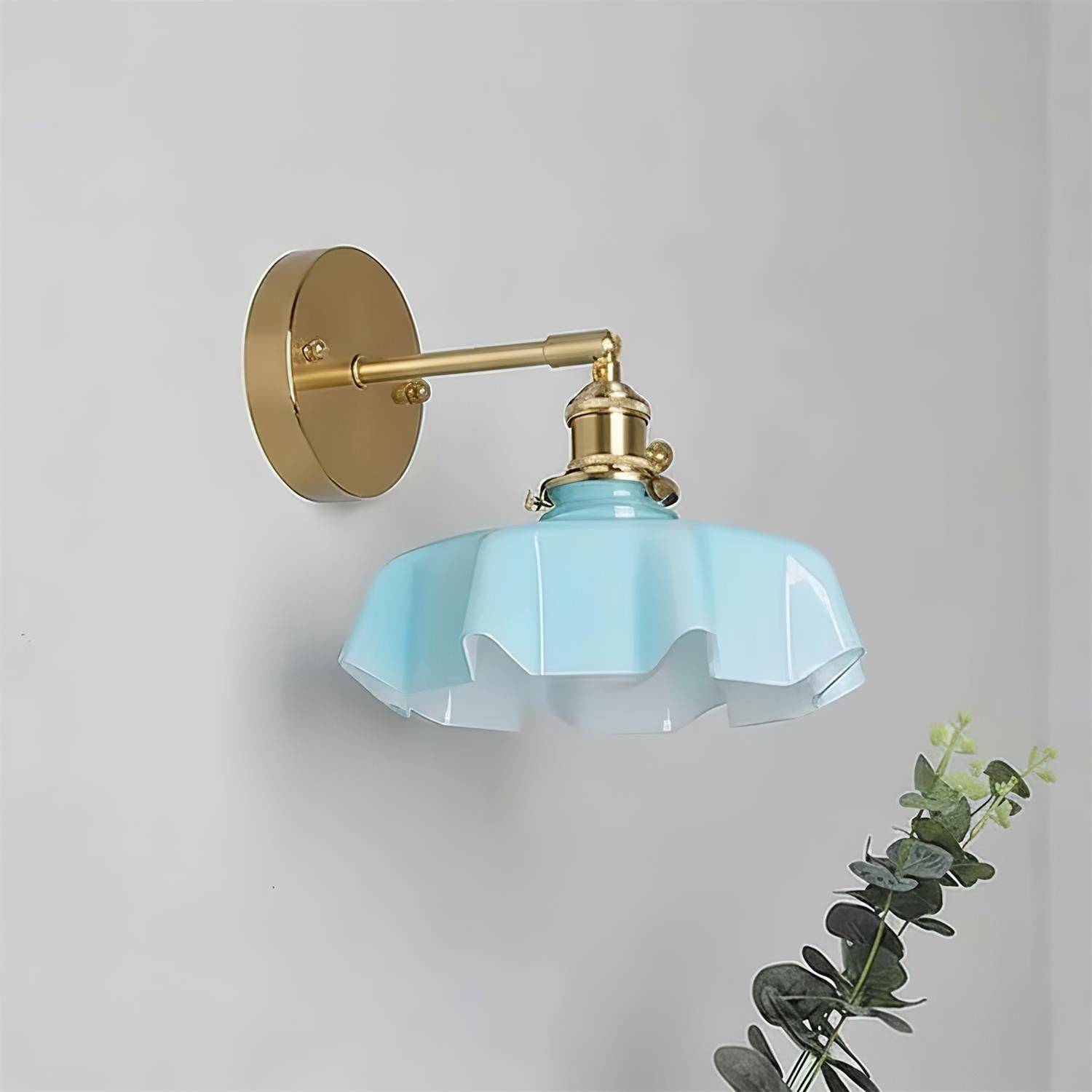 Skirted Ripple Wall Lamp D246