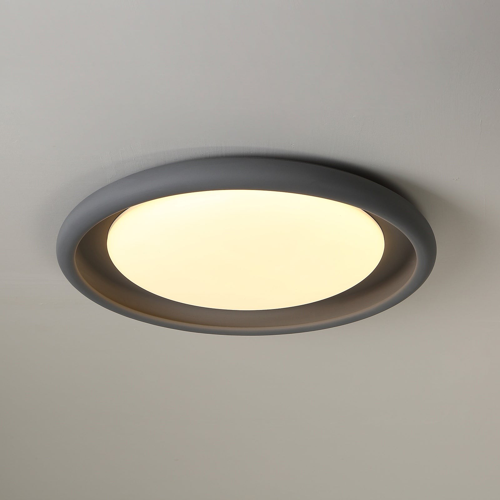 Simple Nordic Style Ceiling Light K550
