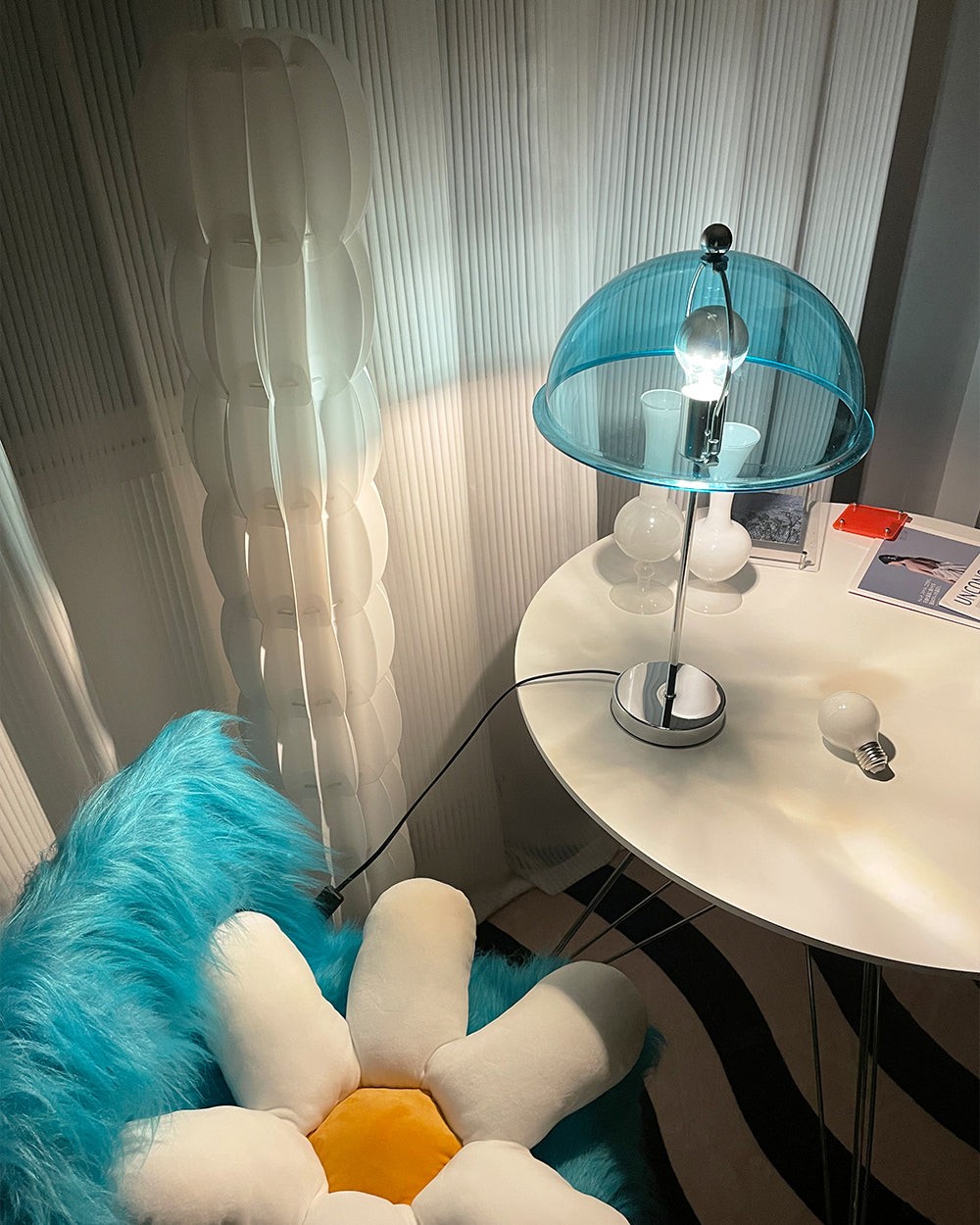Edinburgh Table Lamp K1014