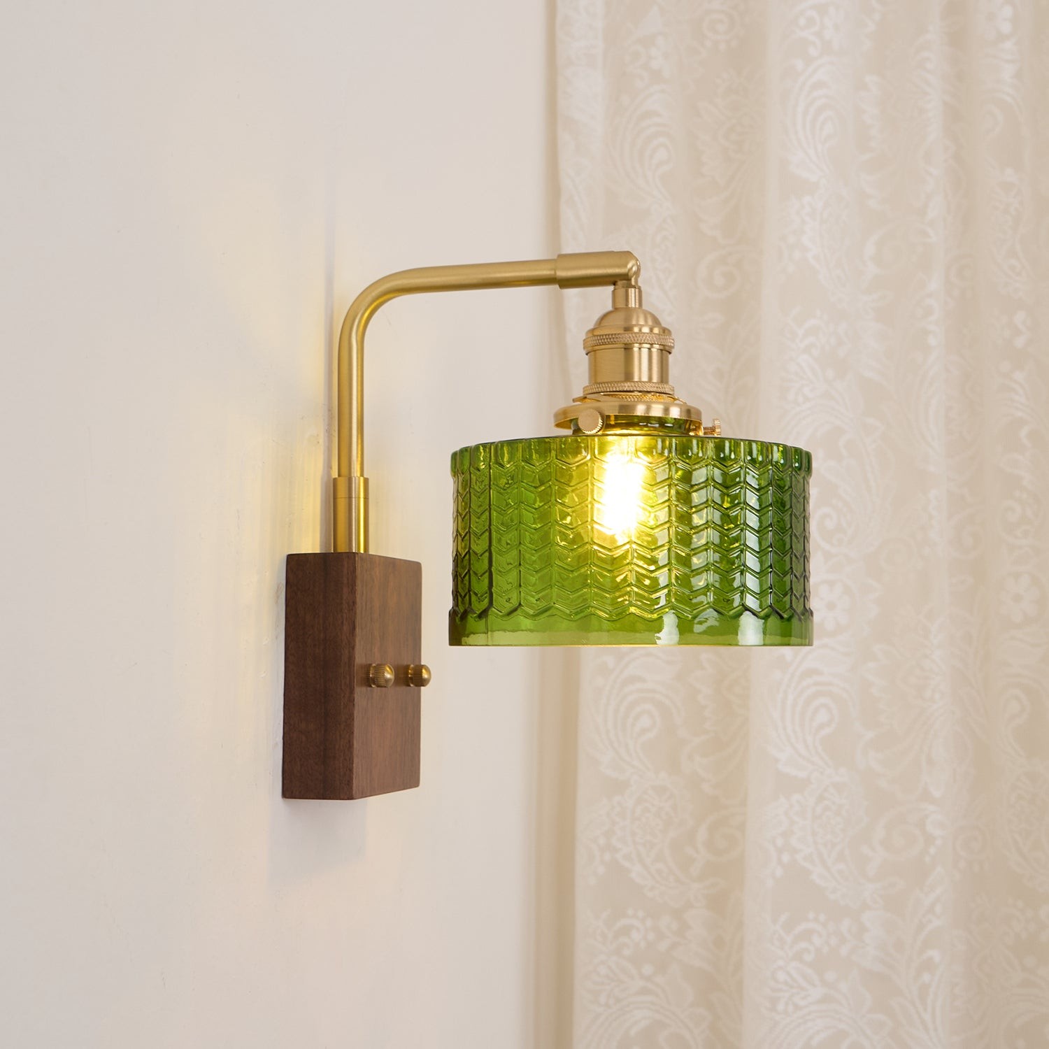 Fashion Wall Lamp for Bedroom K304