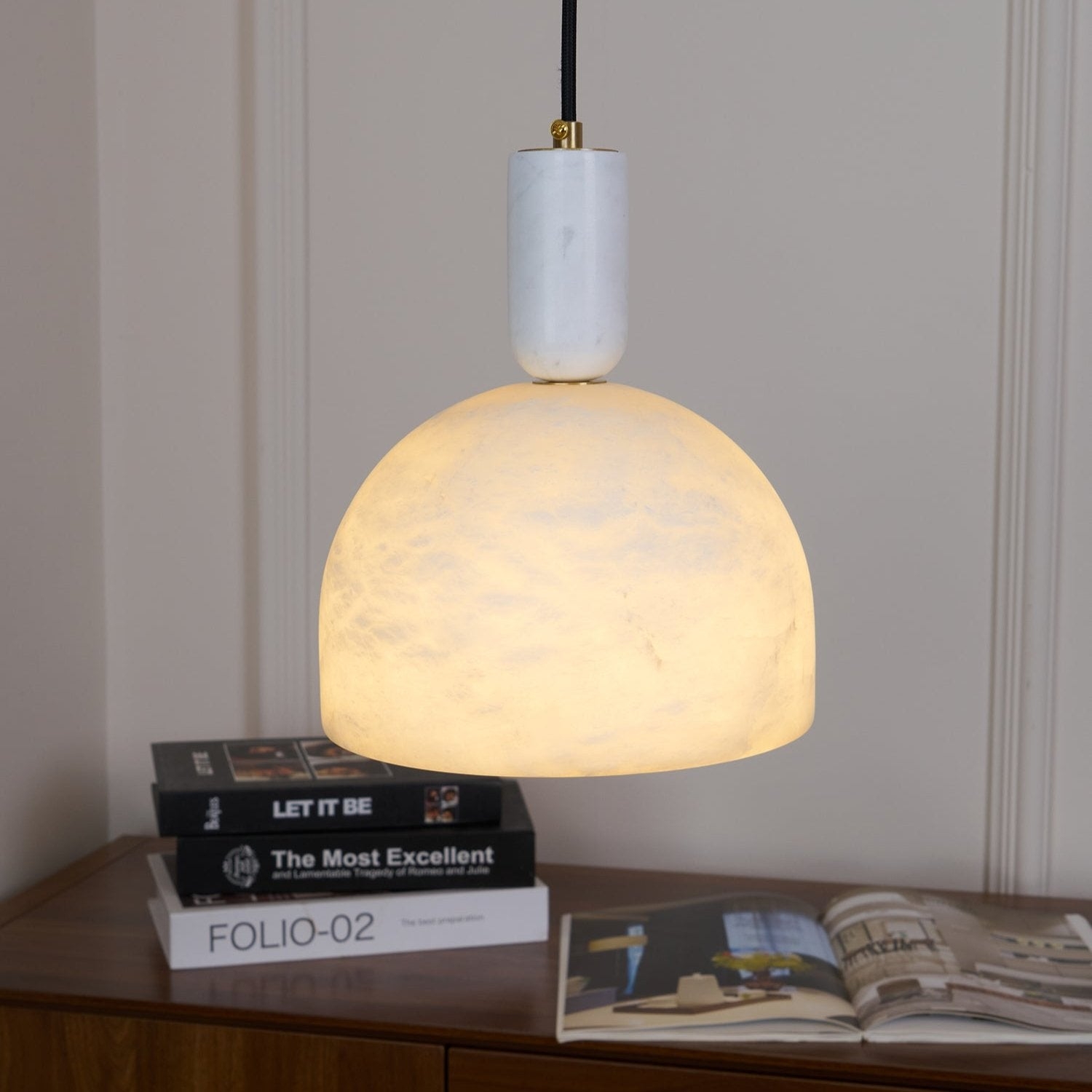 Blair Alabaster Pendant Light D355