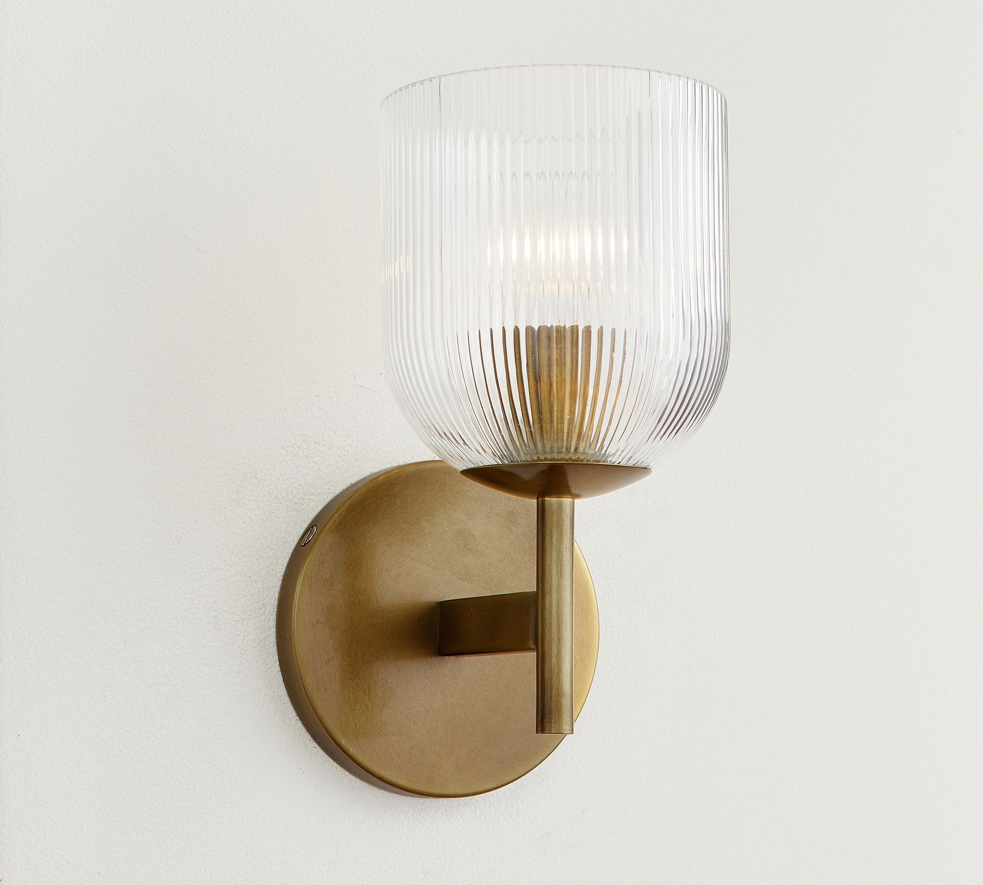 Bravira Ribbed Glass Wall Sconce - Wall Light for Living Room and Hallway K1326