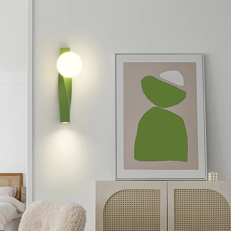 Nordic Twisted Geometric Globe Bar Wall Light K181