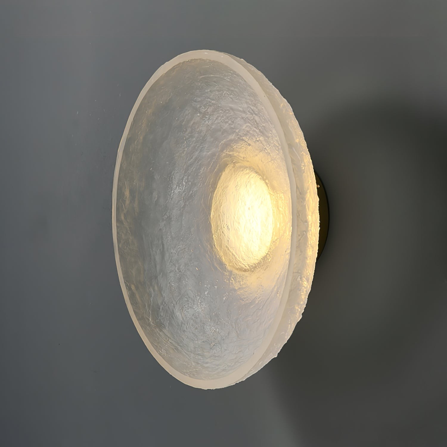 Eclipse Resin Wall Lamp K1013