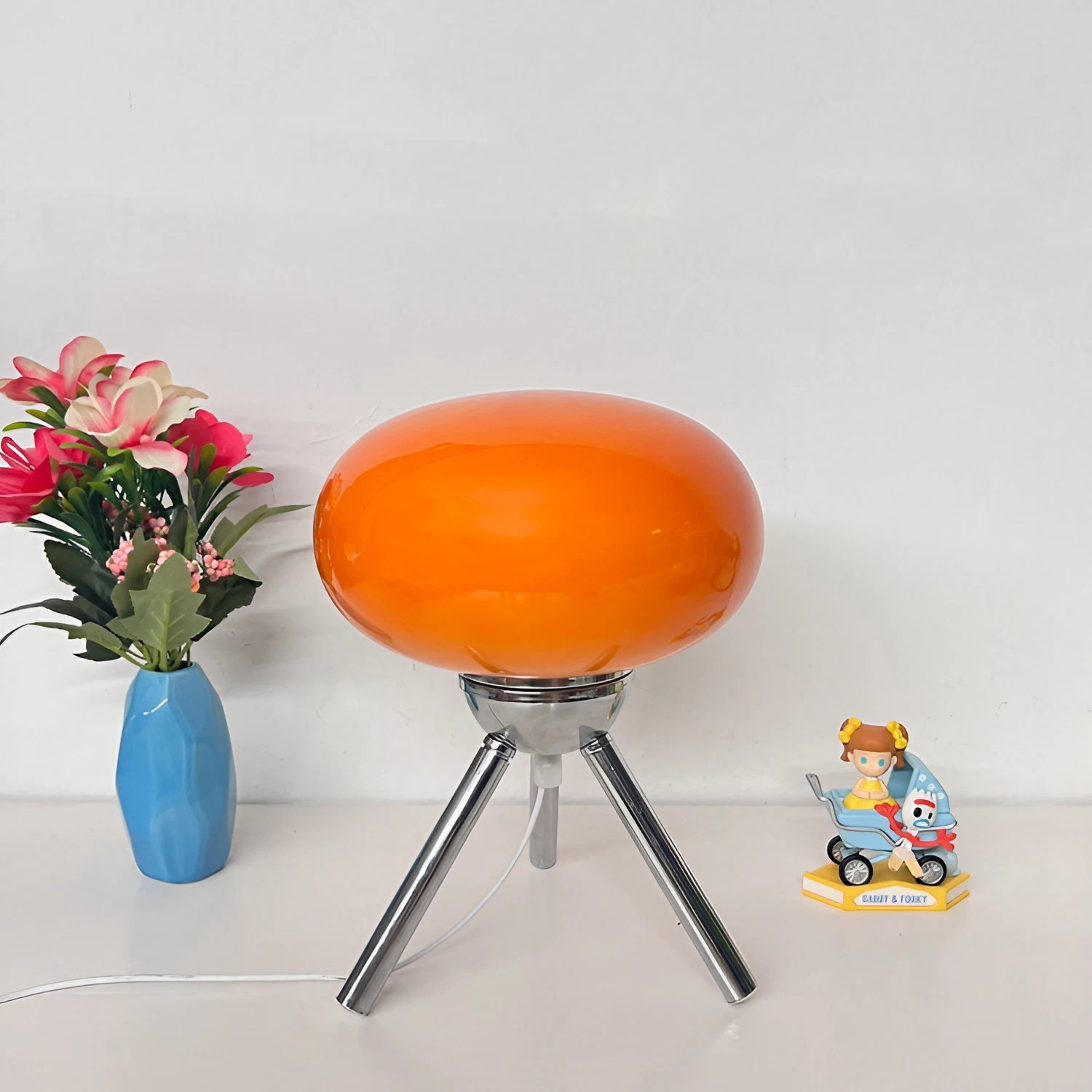 Modern Bauhaus Lollipop Glass Tripod Table Lamp K22