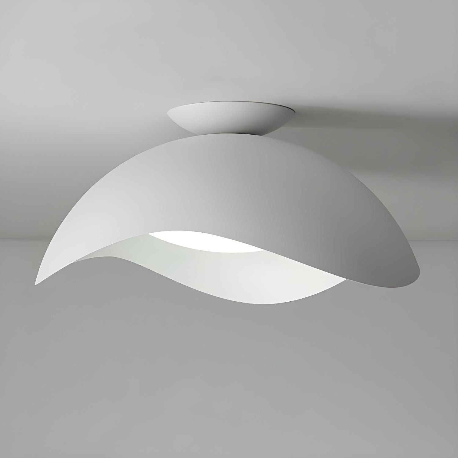 Simple Wave Ceiling Light K661