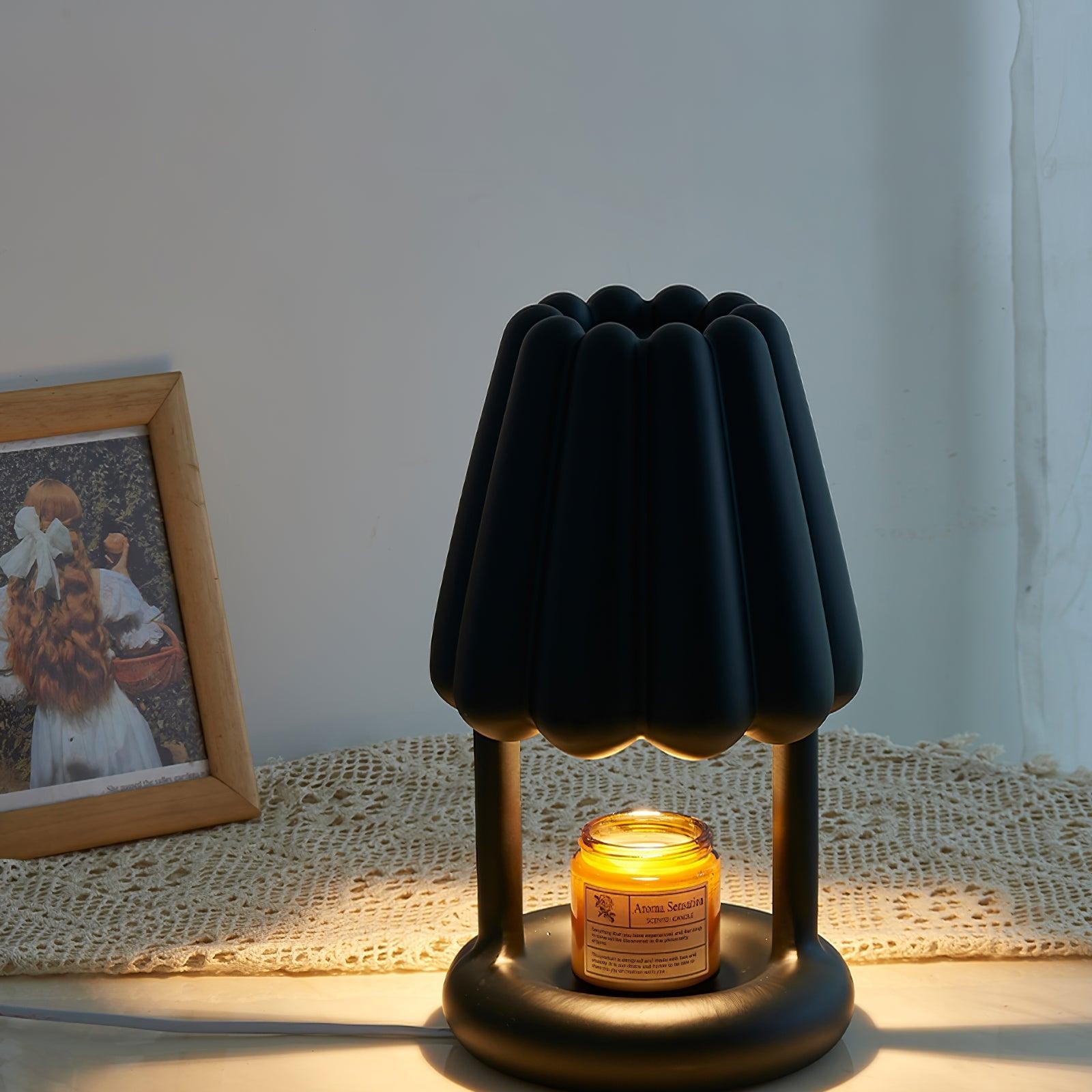 Ice Cream Flocked Resin Table Lamp K335