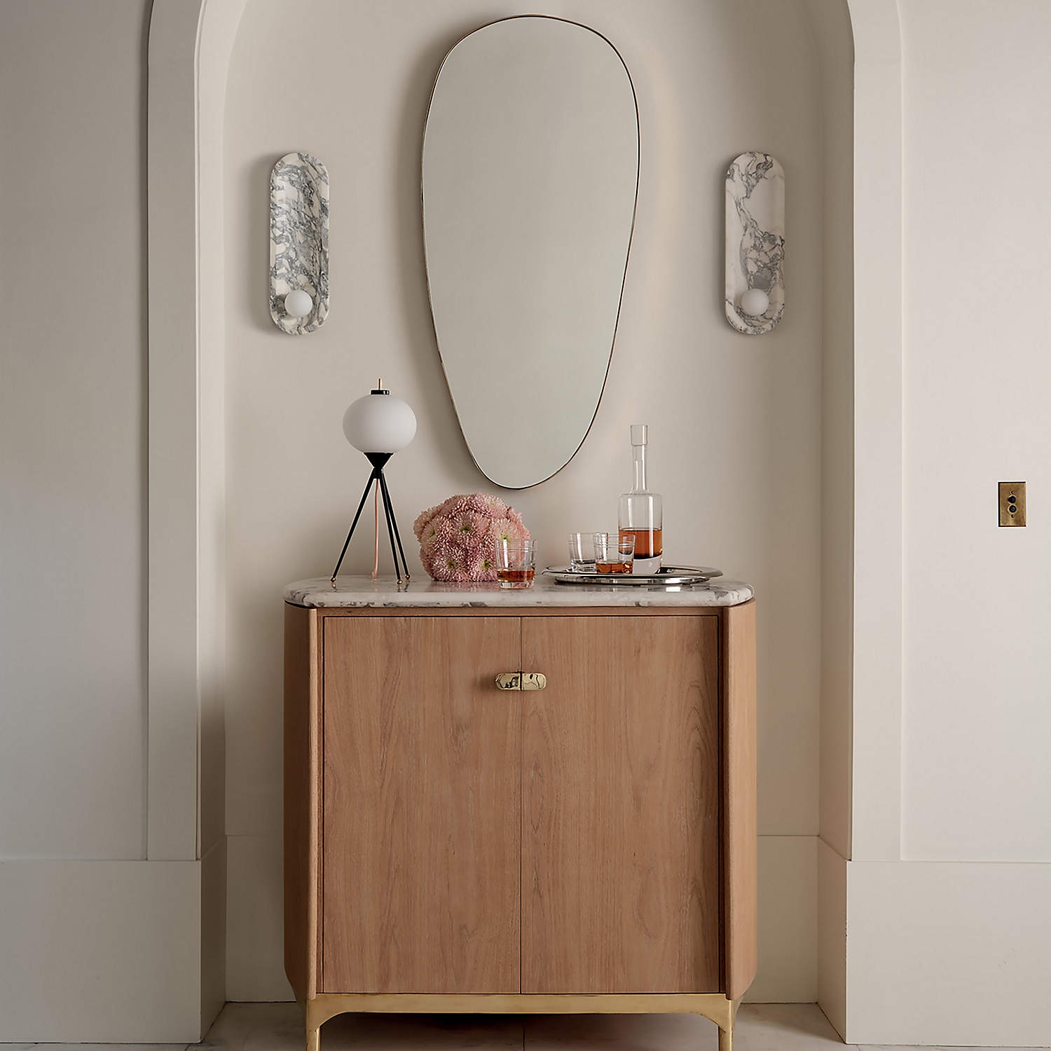 Roxane Marble Wall Lamp D654