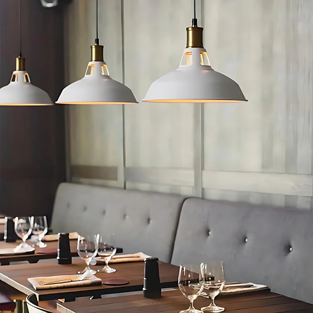 The Timeless Classic Pendant Light D835