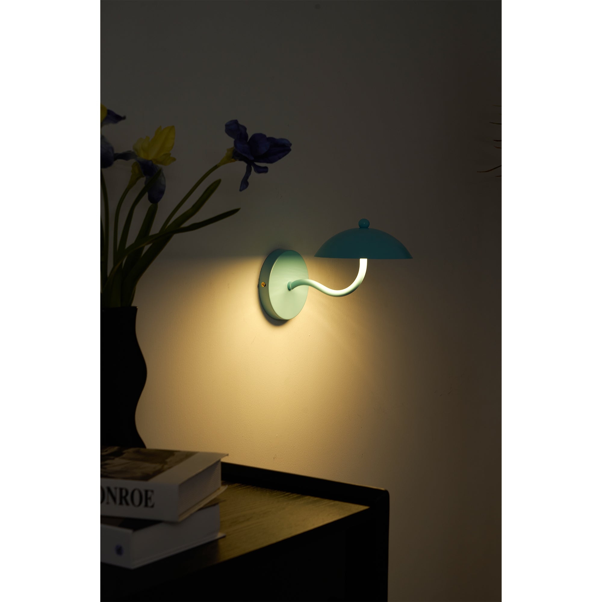 Ripple Wall Lamp D598