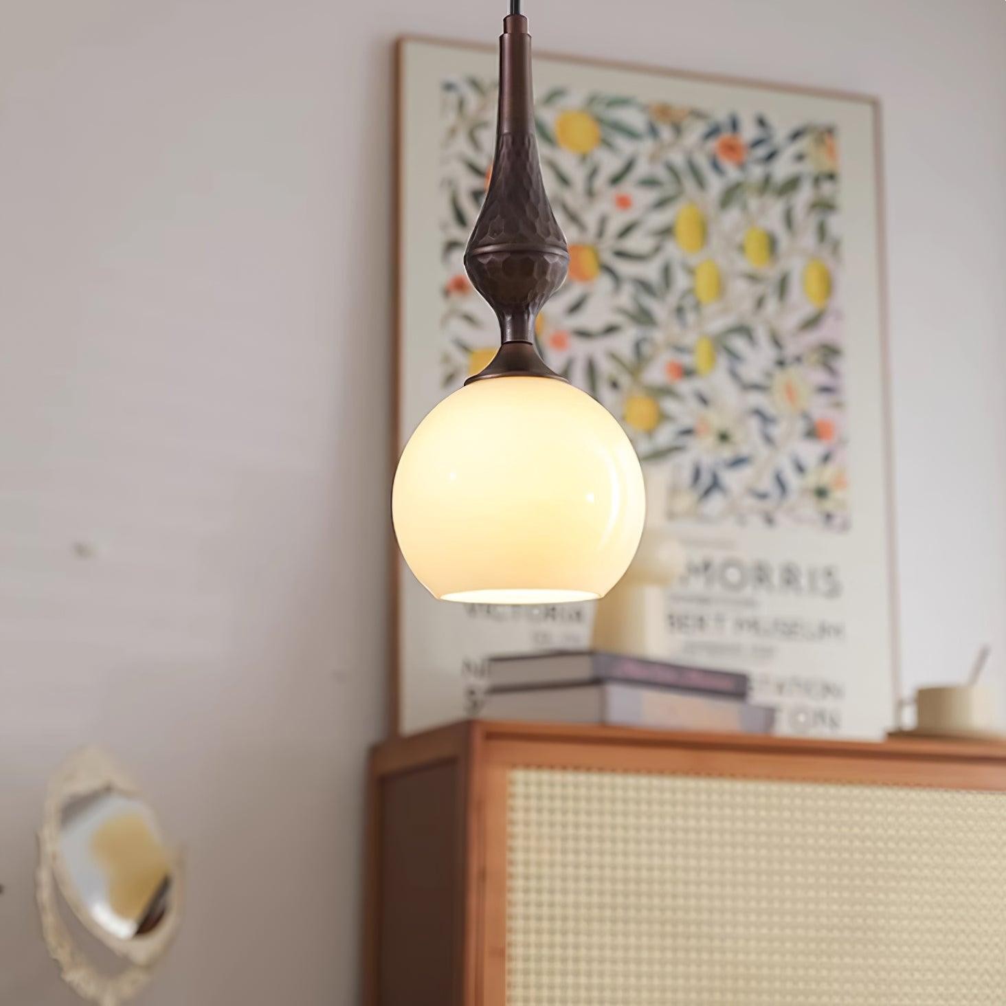 Modern Simple Cream Smooth Small Pendant Lamp K367