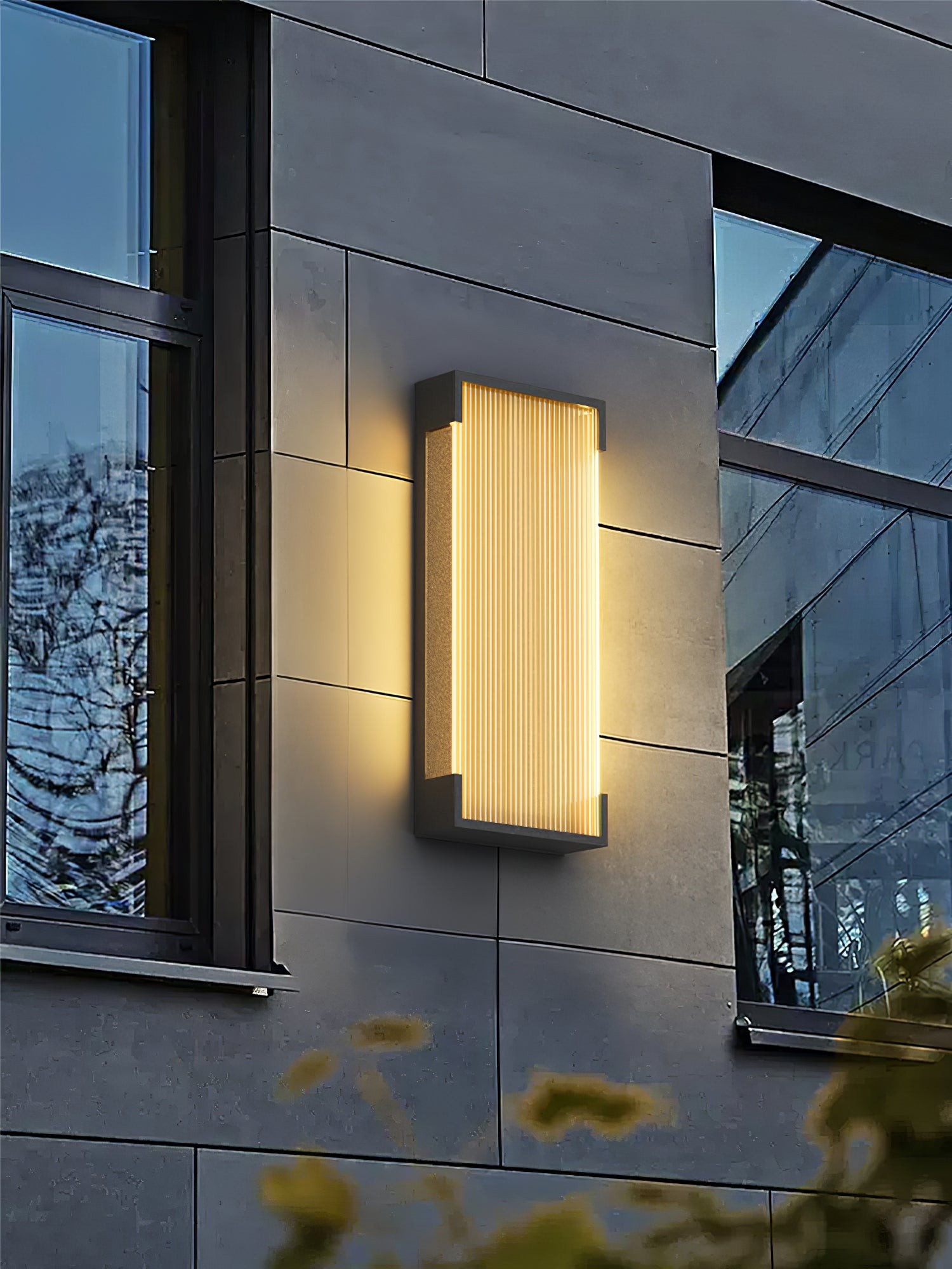 Rectangular Outdoor Wall Light K615