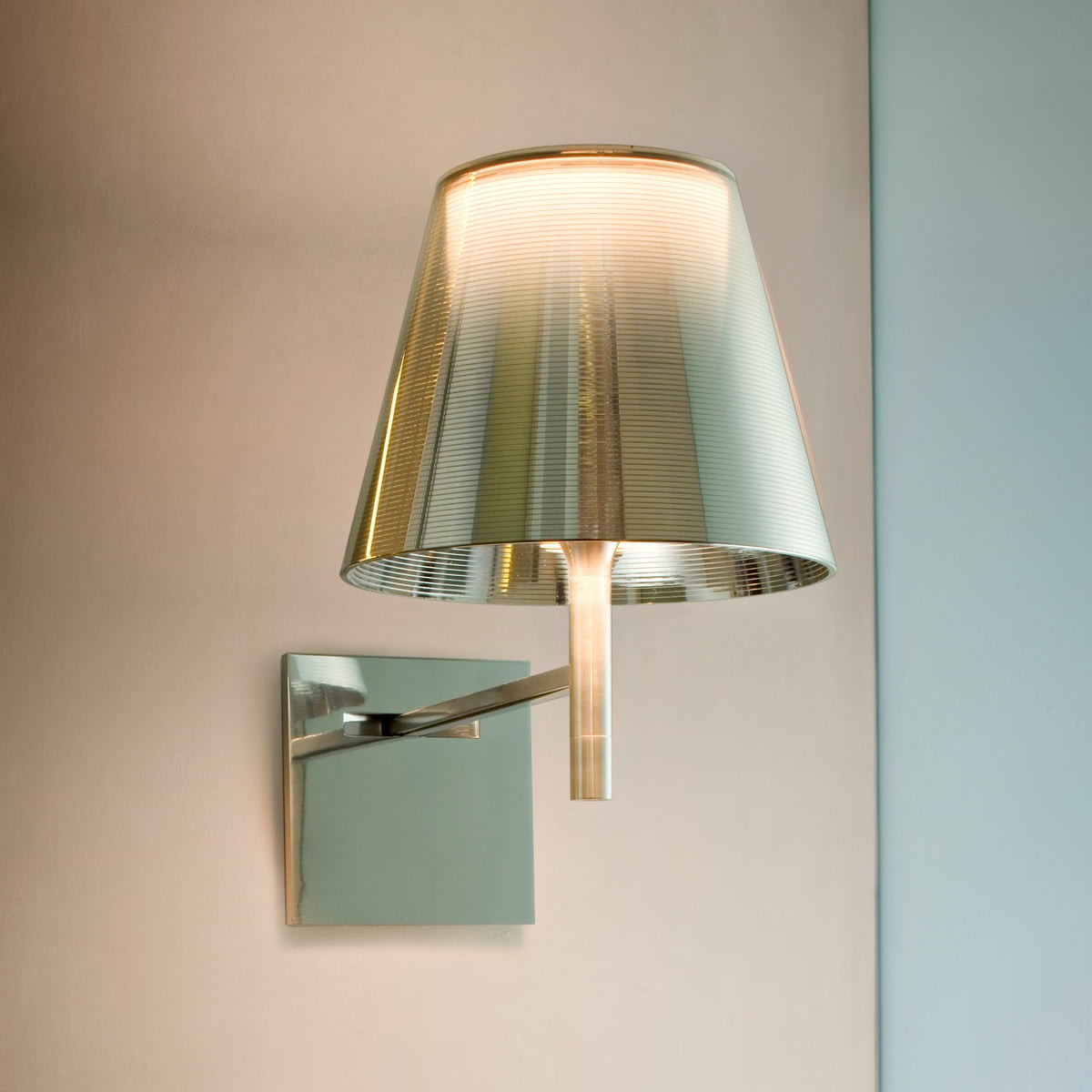 KTribe W Wall Lamp