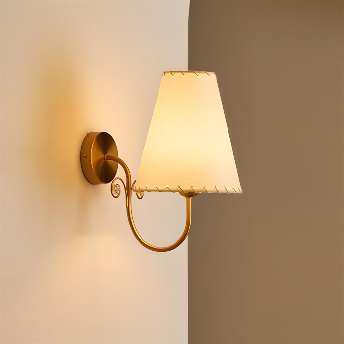 Gentle Bend Wall Lamp D333