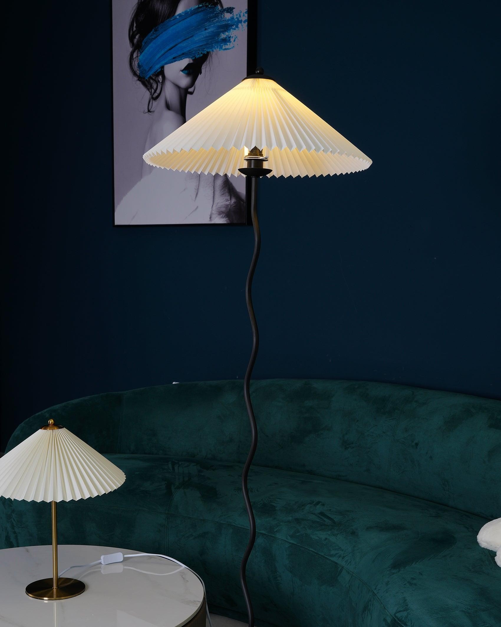 Waveform Exclusive Floor Lamp K672
