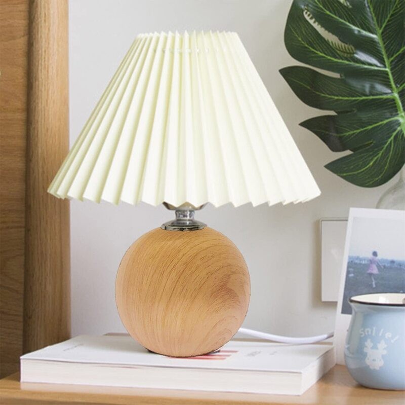 Pleated Wooden Table Lamp For Living Room K09