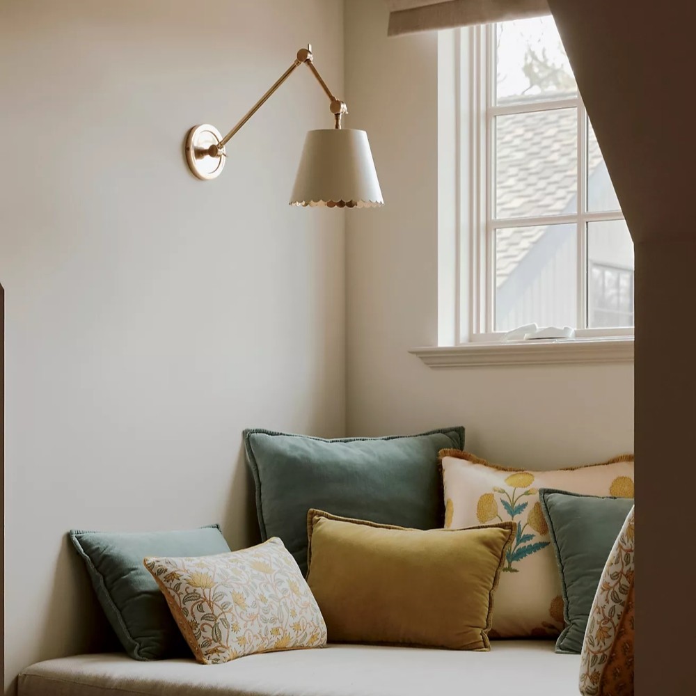 Foldray Scalloped Leather Wall Sconce – Modern Task Lighting For Reading Nook K1198