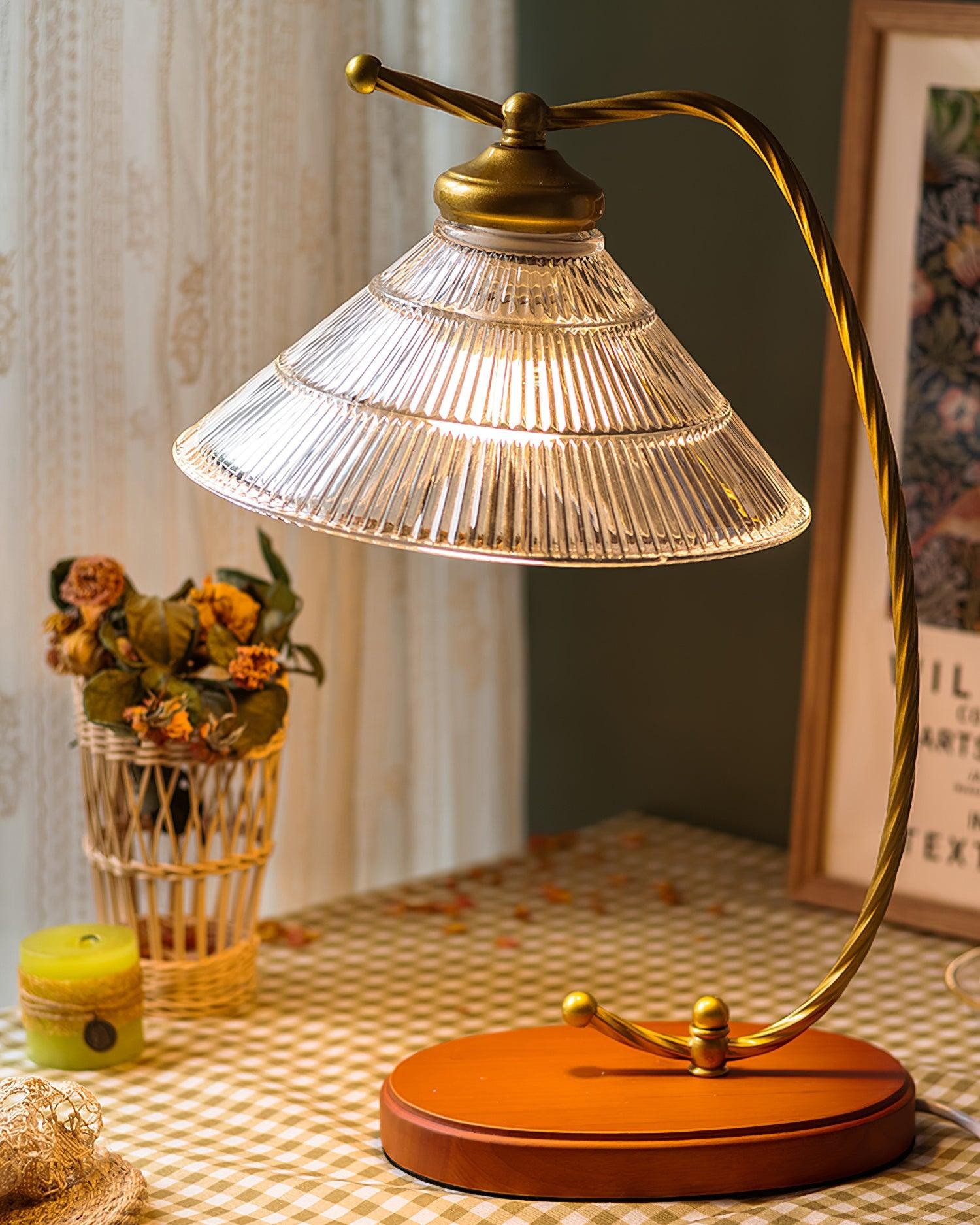 Glass Shade Vintage Reading Lamp K439