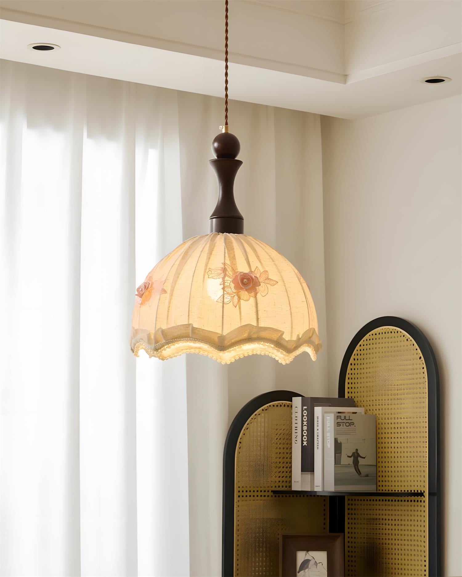 Camélia Pendant Lamp D337