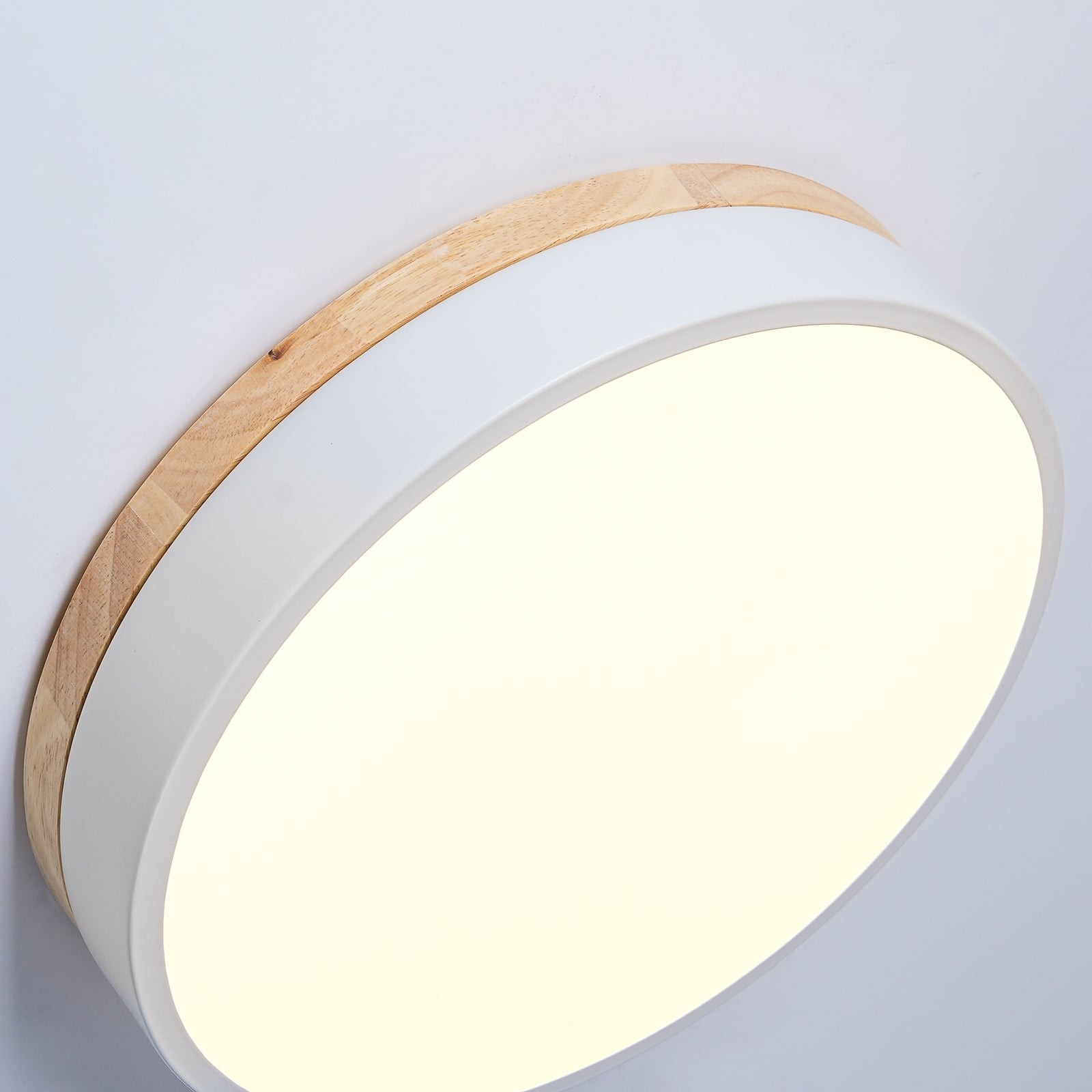White Round Wooden Ceiling Lamp K772