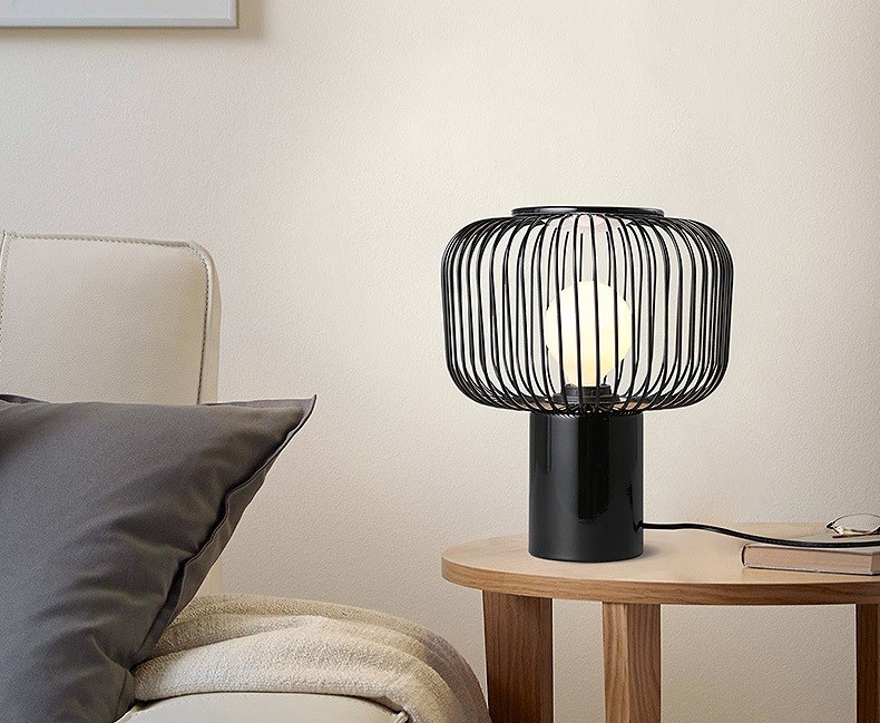 Hollow Lantern Table Lamp