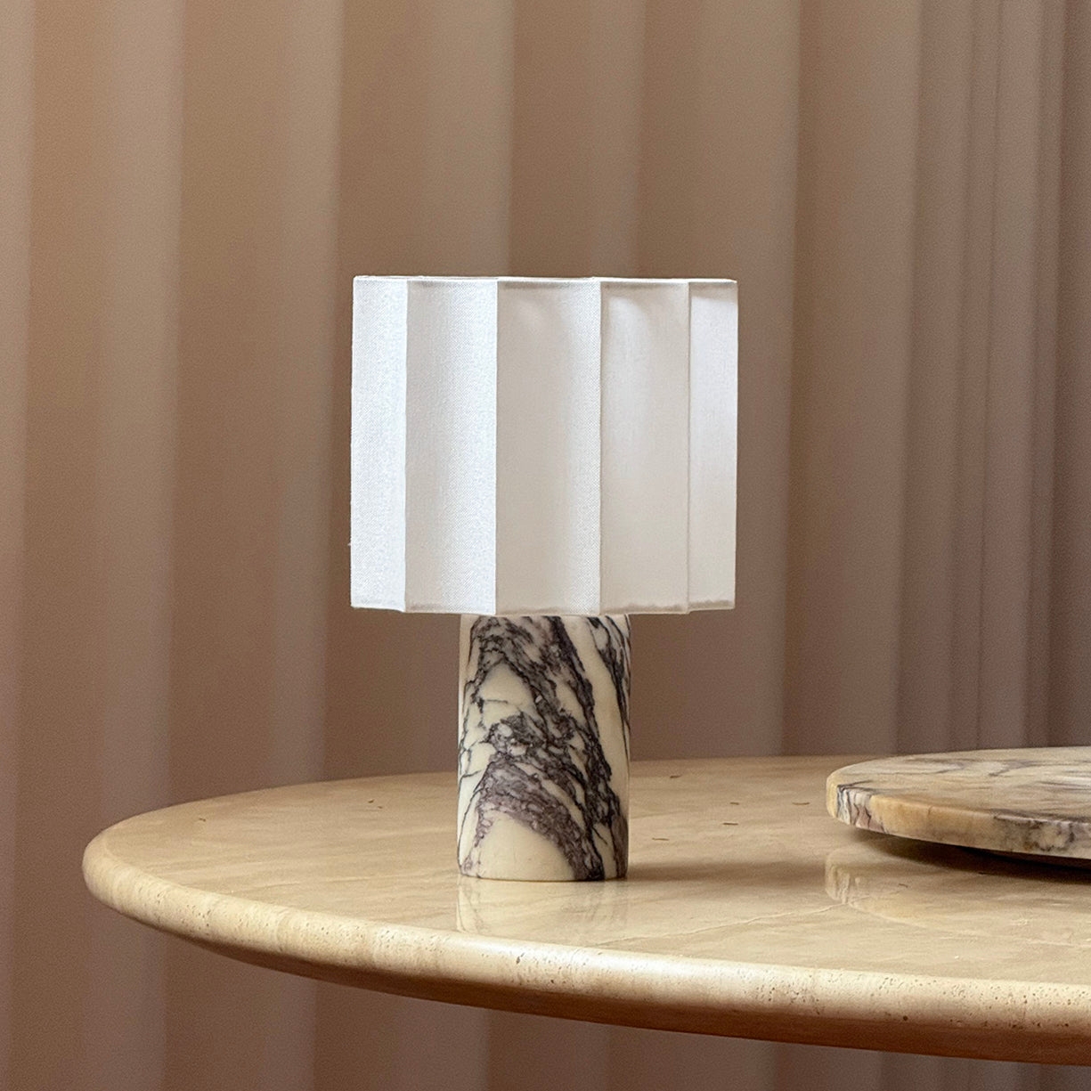 Valli Table Lamp (Built-in Battery) D668