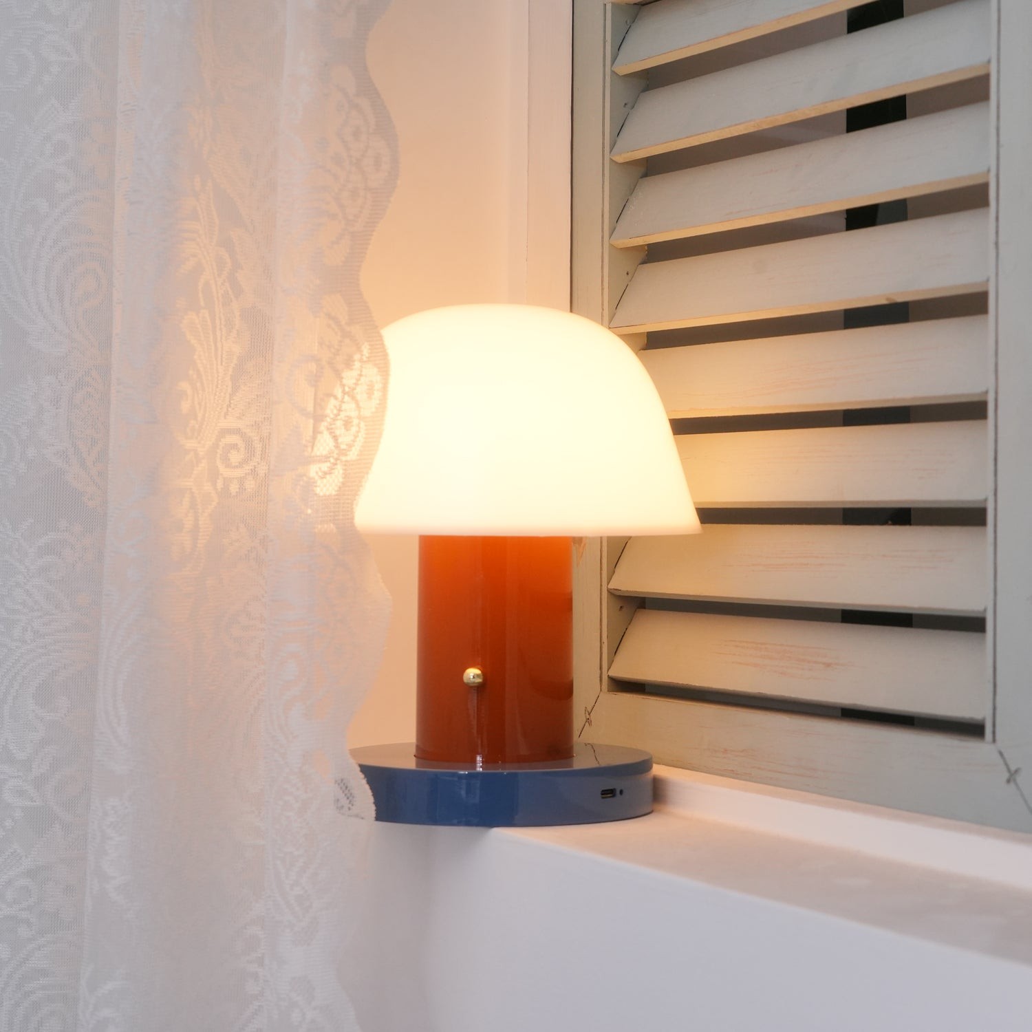Minimalist Mushroom Cordless Table Lamp K533