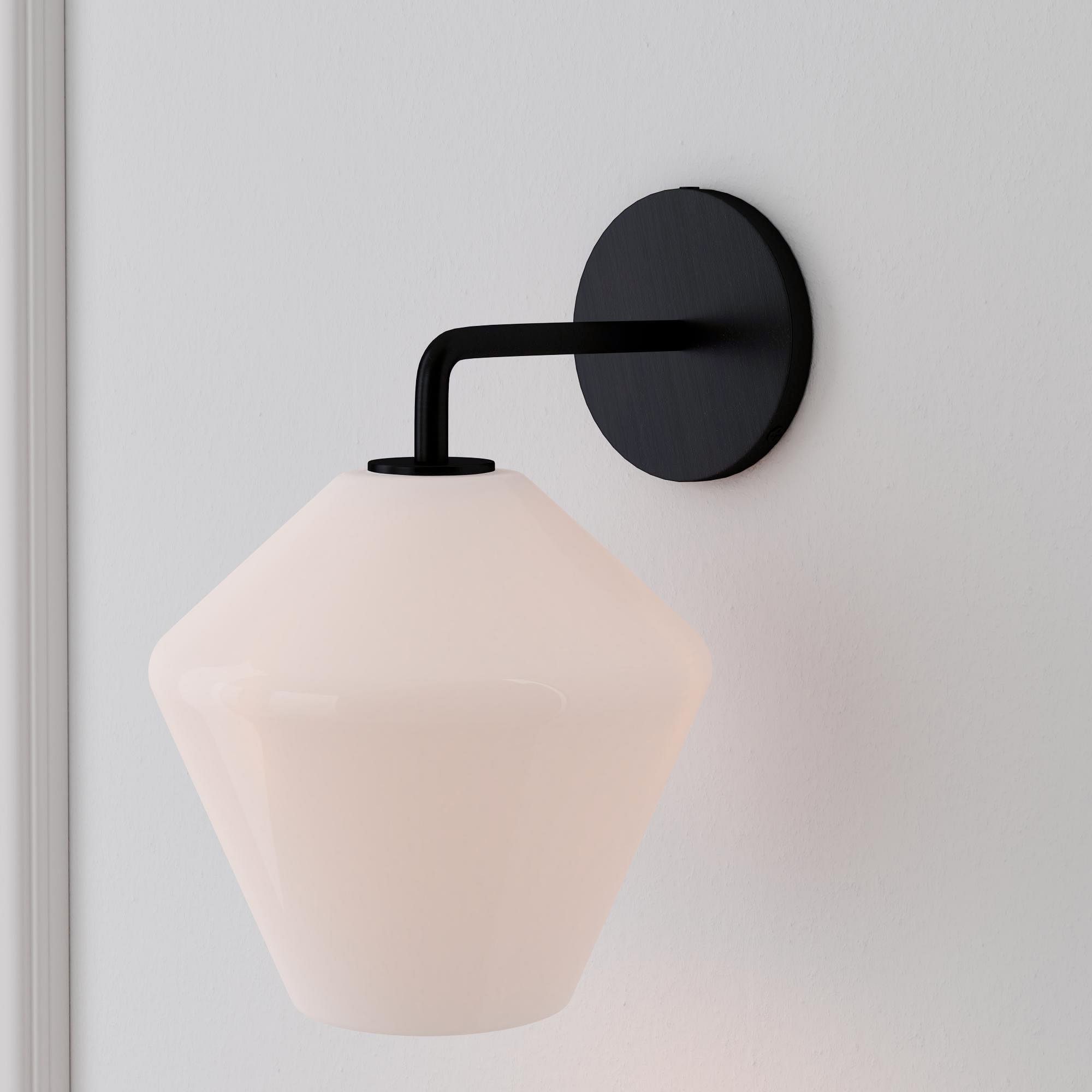 Merin Geometric Glass Wall Sconce - Minimalist Fixture for Bedroom K1402