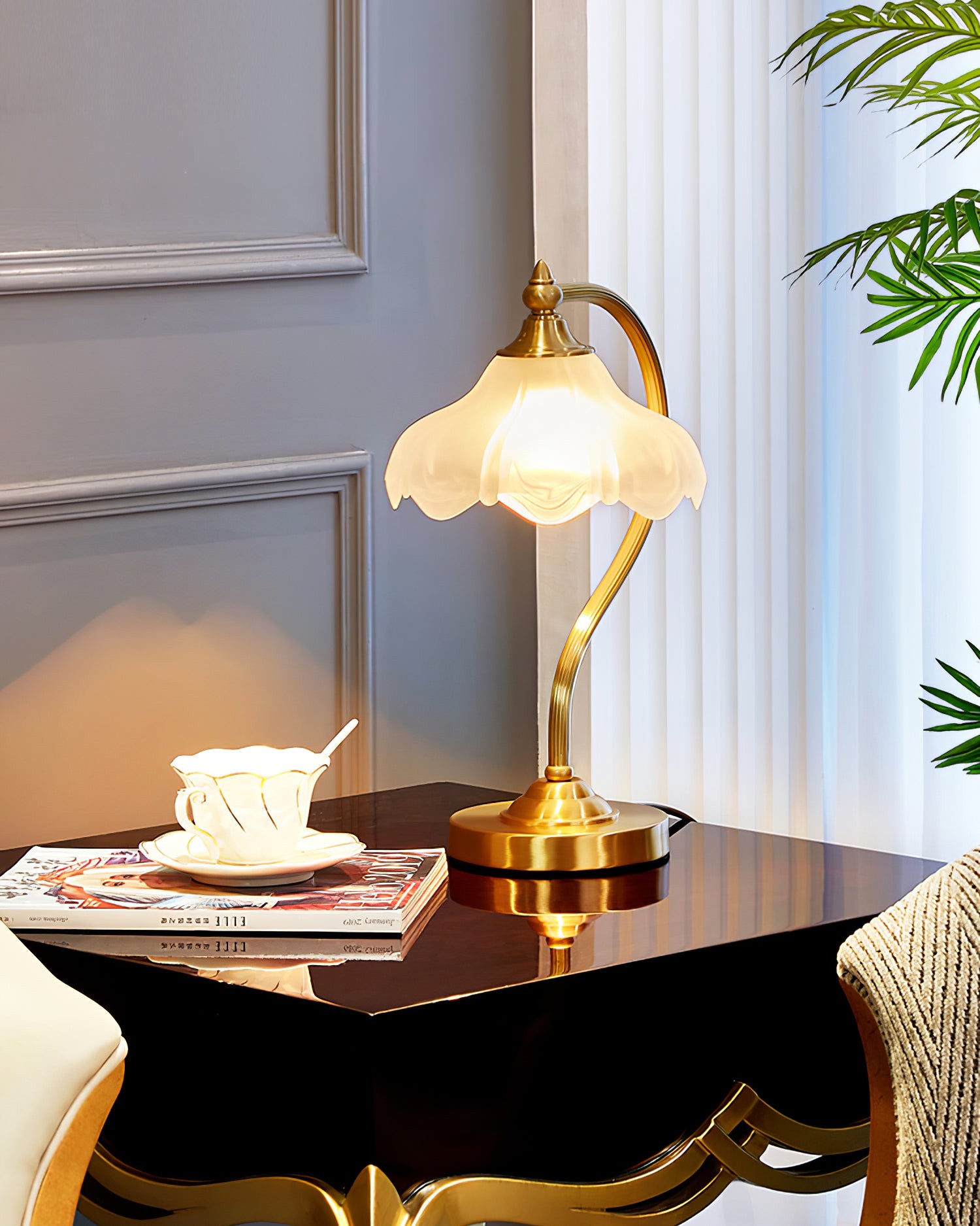 Magnolya Flower Table Lamp K1048