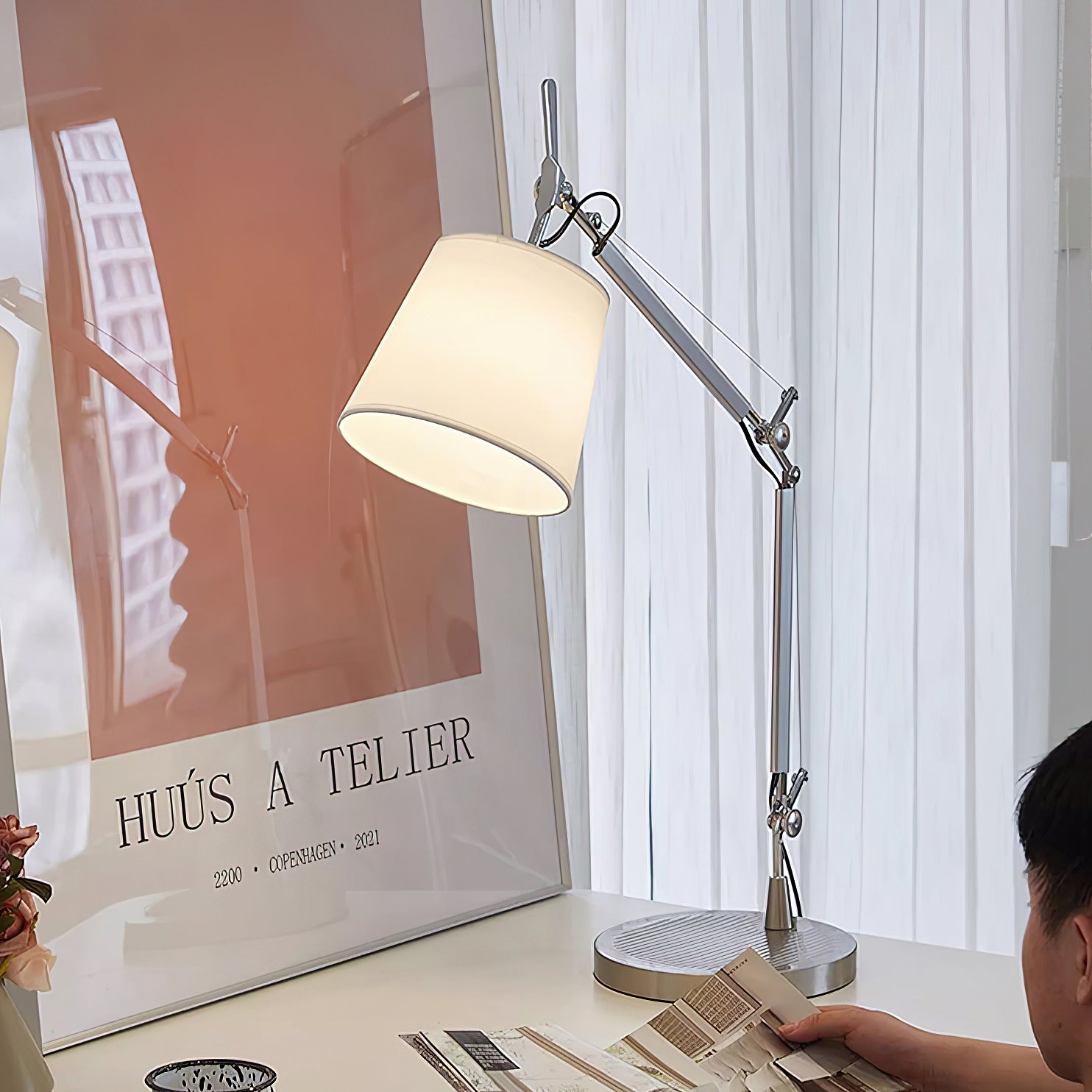 Velthea Table Lamp D714