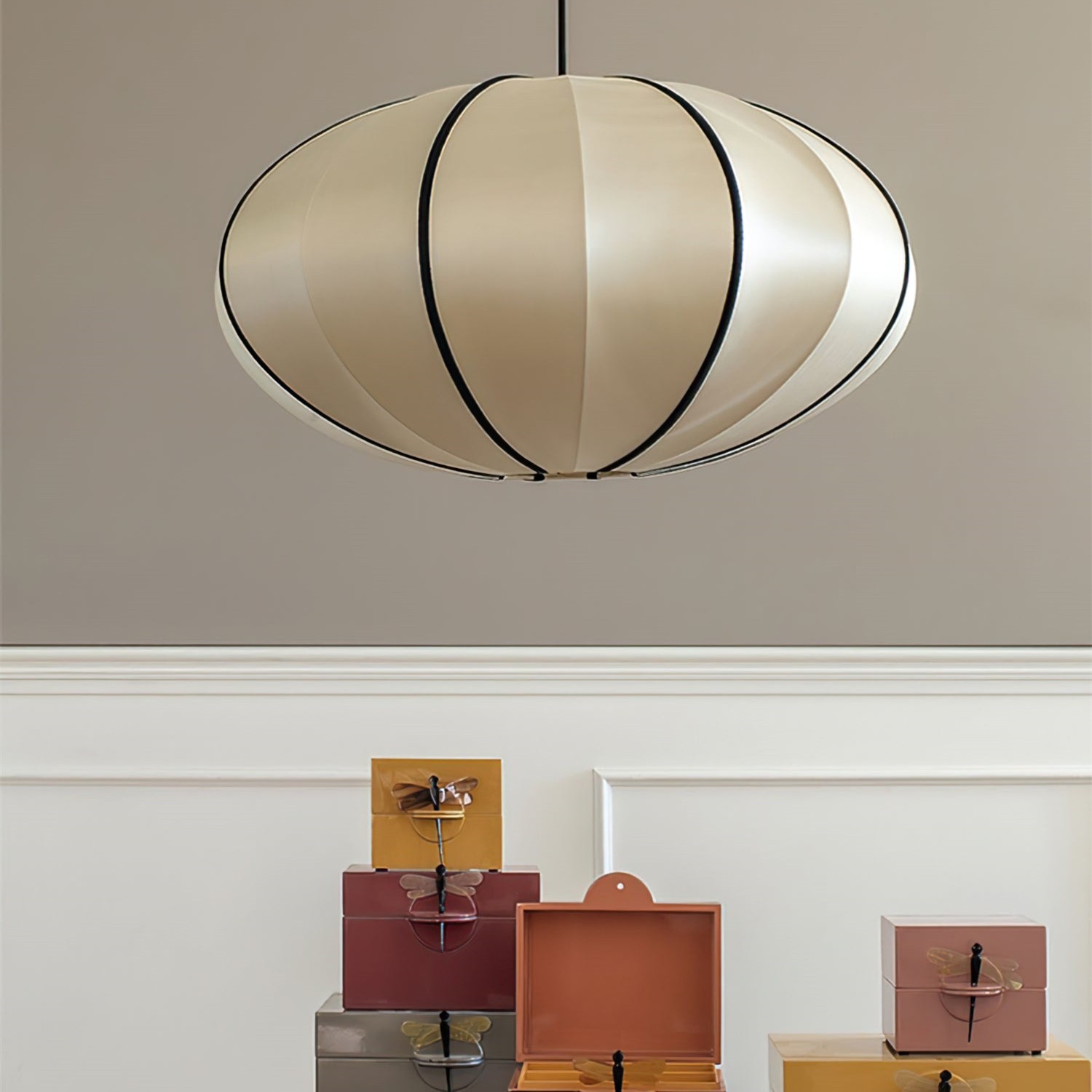 Ribbon Fabric Pendant Light – Elegant Lantern Light for Dining & Living K173