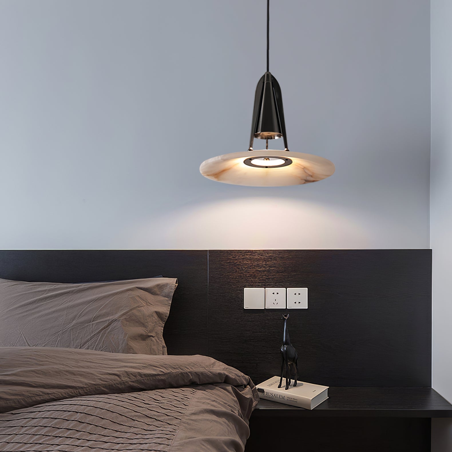 Aragon Alabaster Pendant Lamp D391
