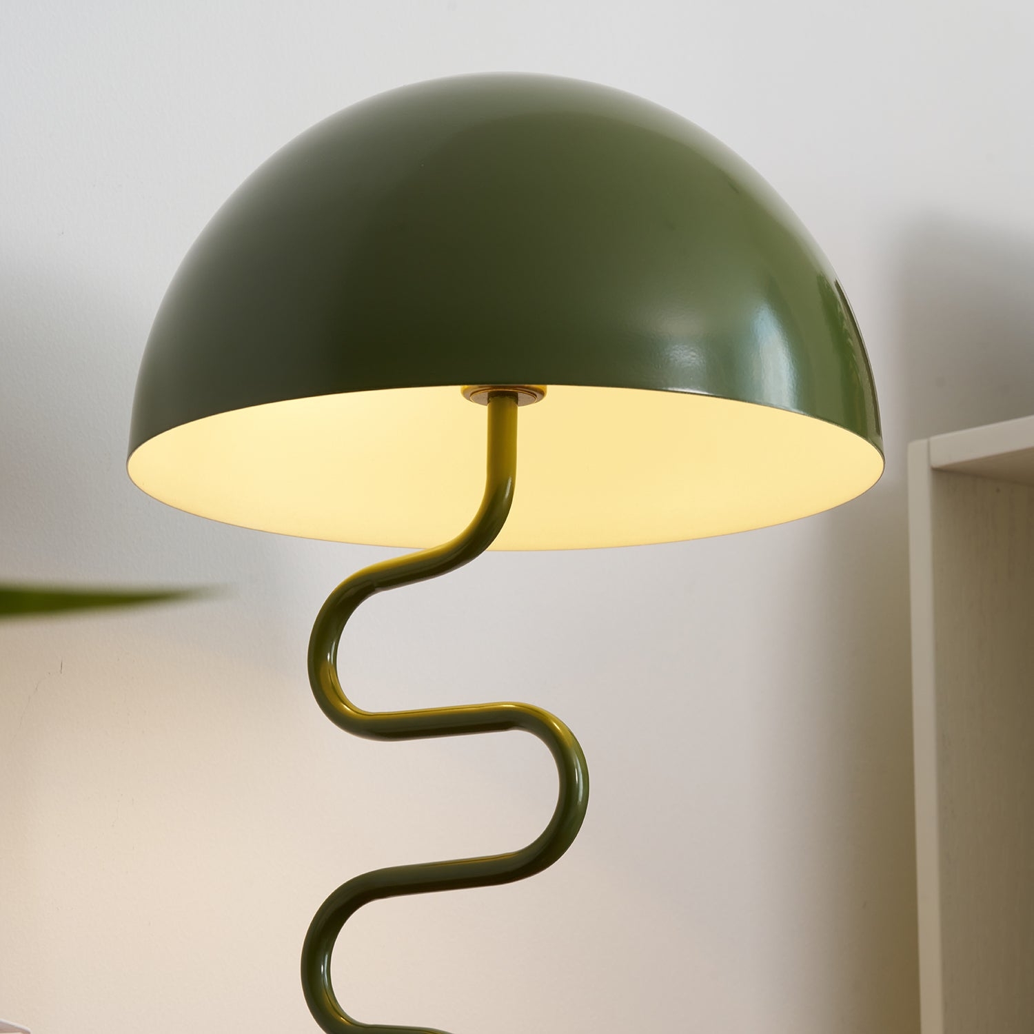 Tuija Twist Table Lamp D81