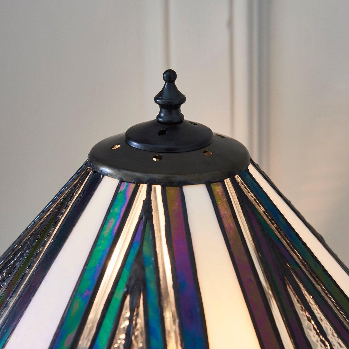 TF Astoria Art Deco Stained-Glass Table Lamp - Bevelled & Iridescent Shade for Bedroom or Living Room K1819