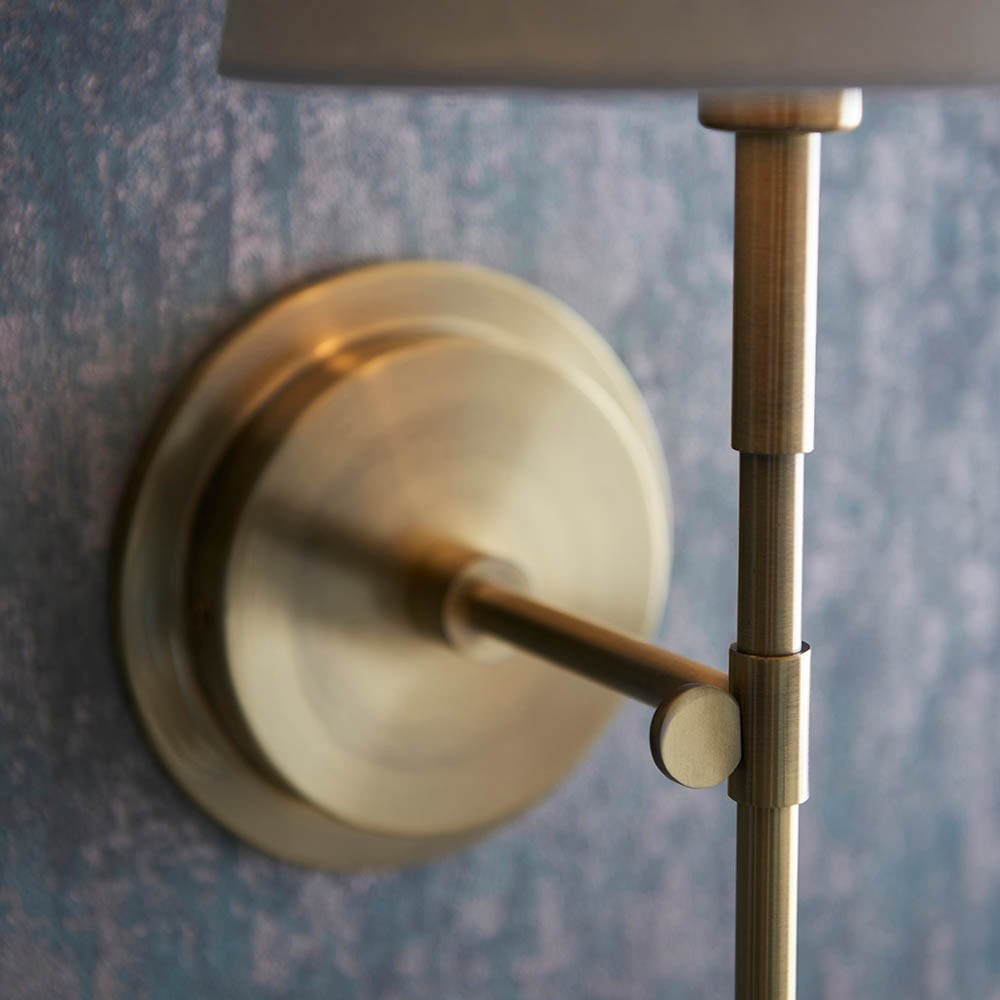 Cremaris Metal Wall Light with Fabric Shade - Timeless Sconce for Interior Lighting K1989