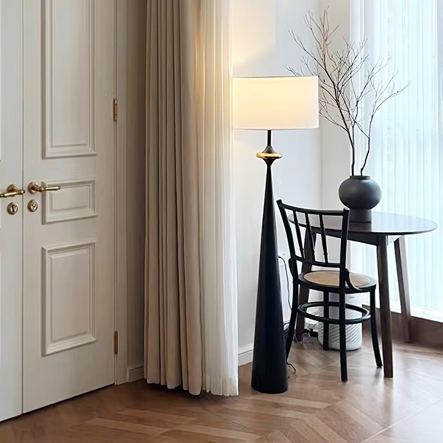 Putney Floor Lamp K1581