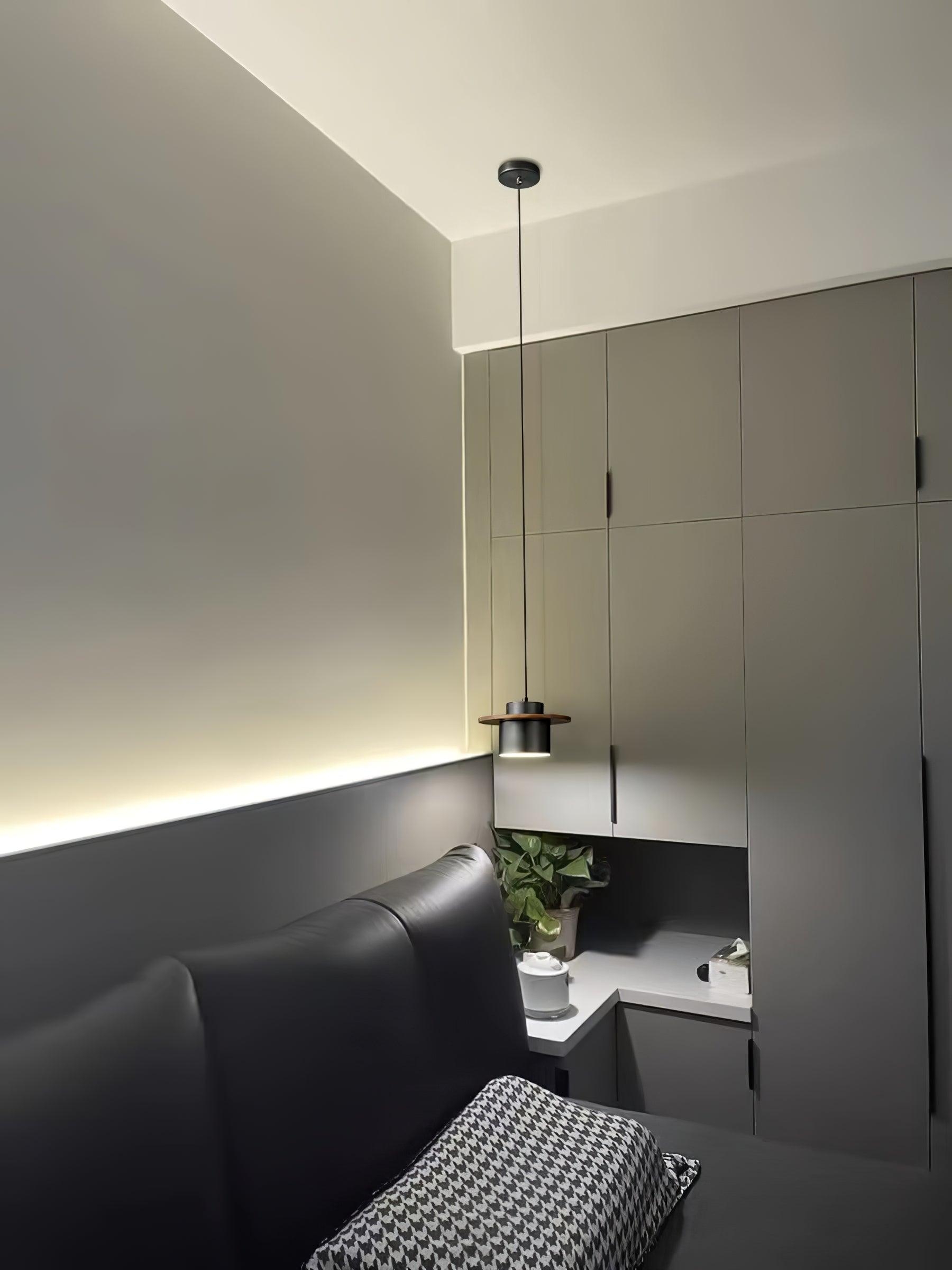 Bersi Pendant Light D353