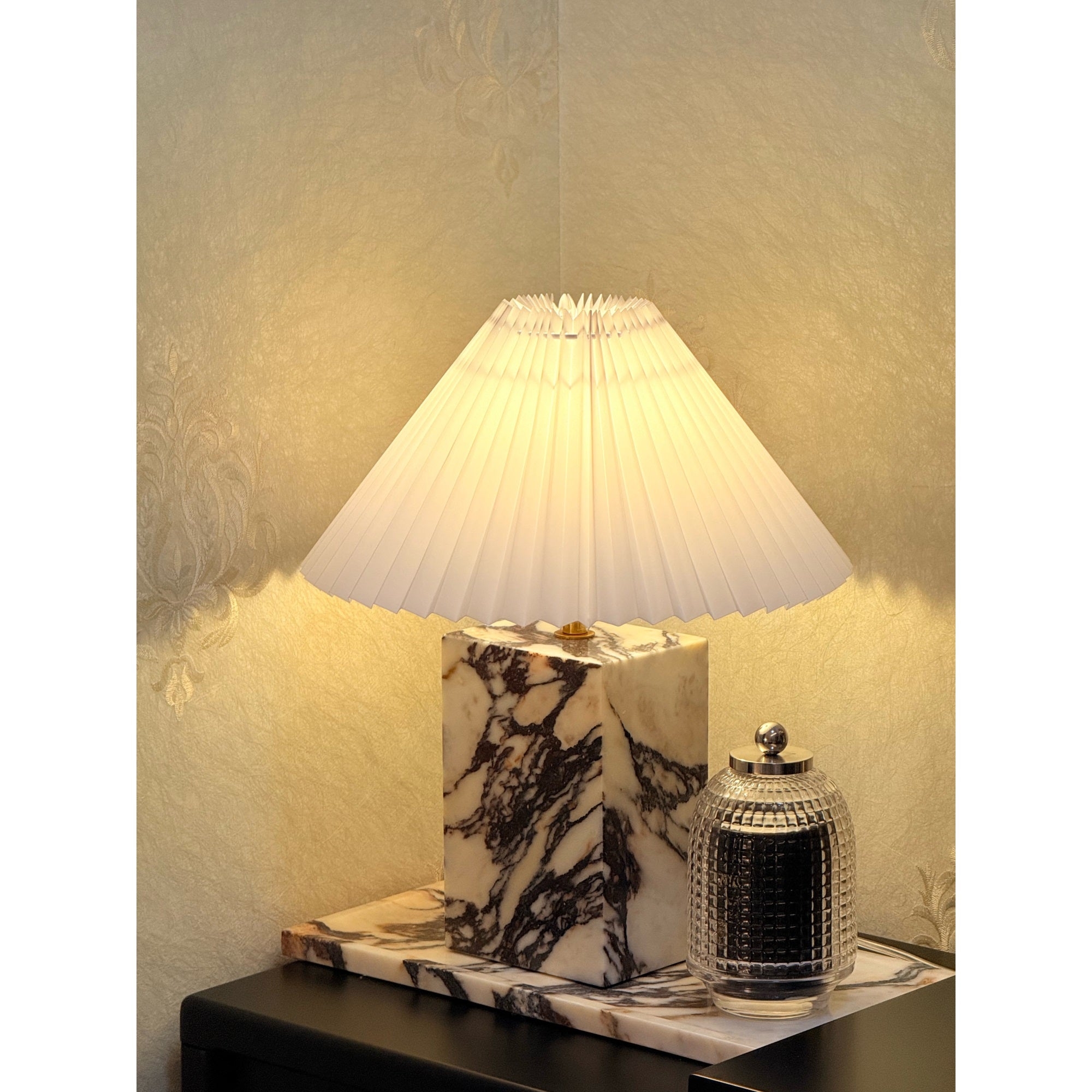 Arouca Table Lamp D633