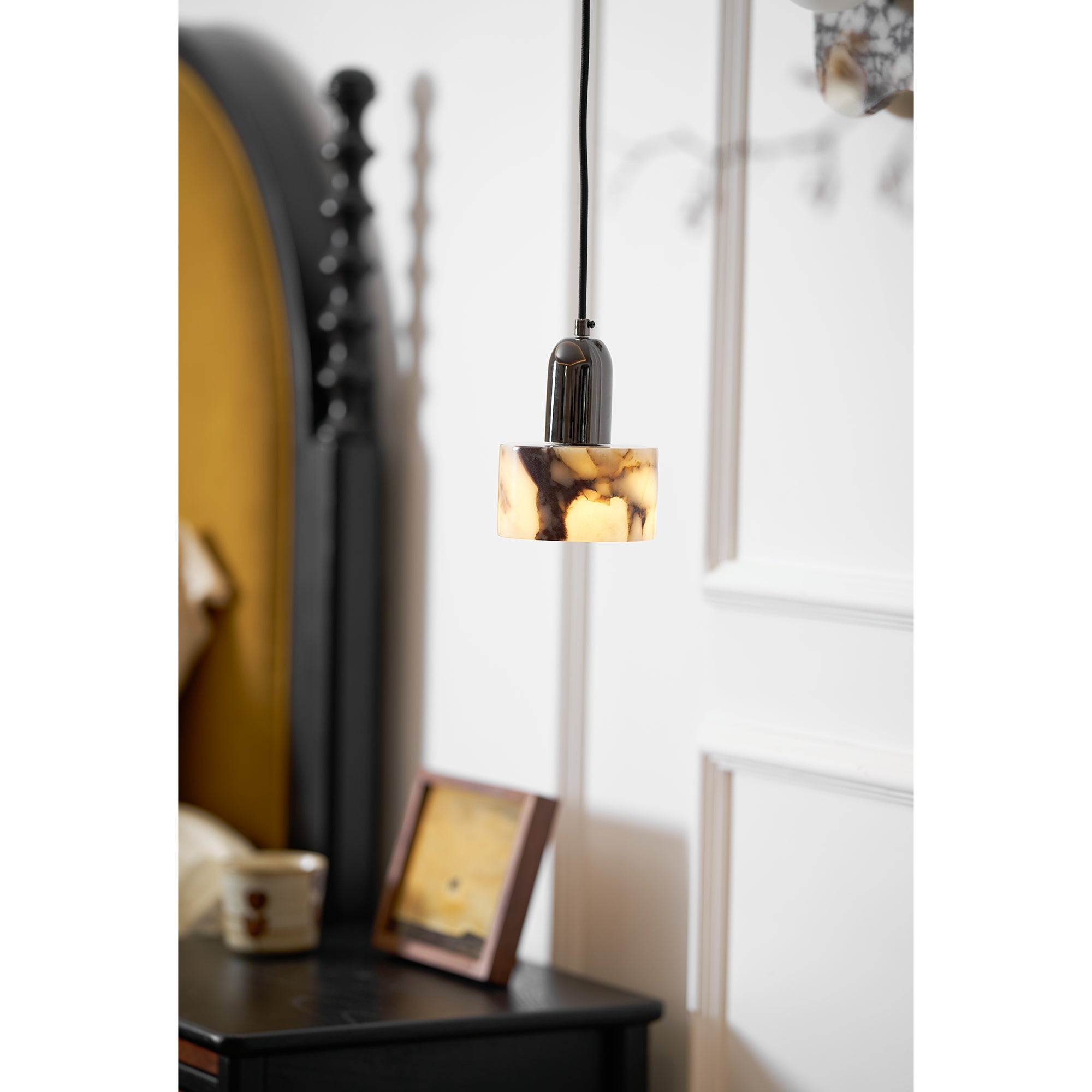 Dekum Marble Pendant Lamp D606