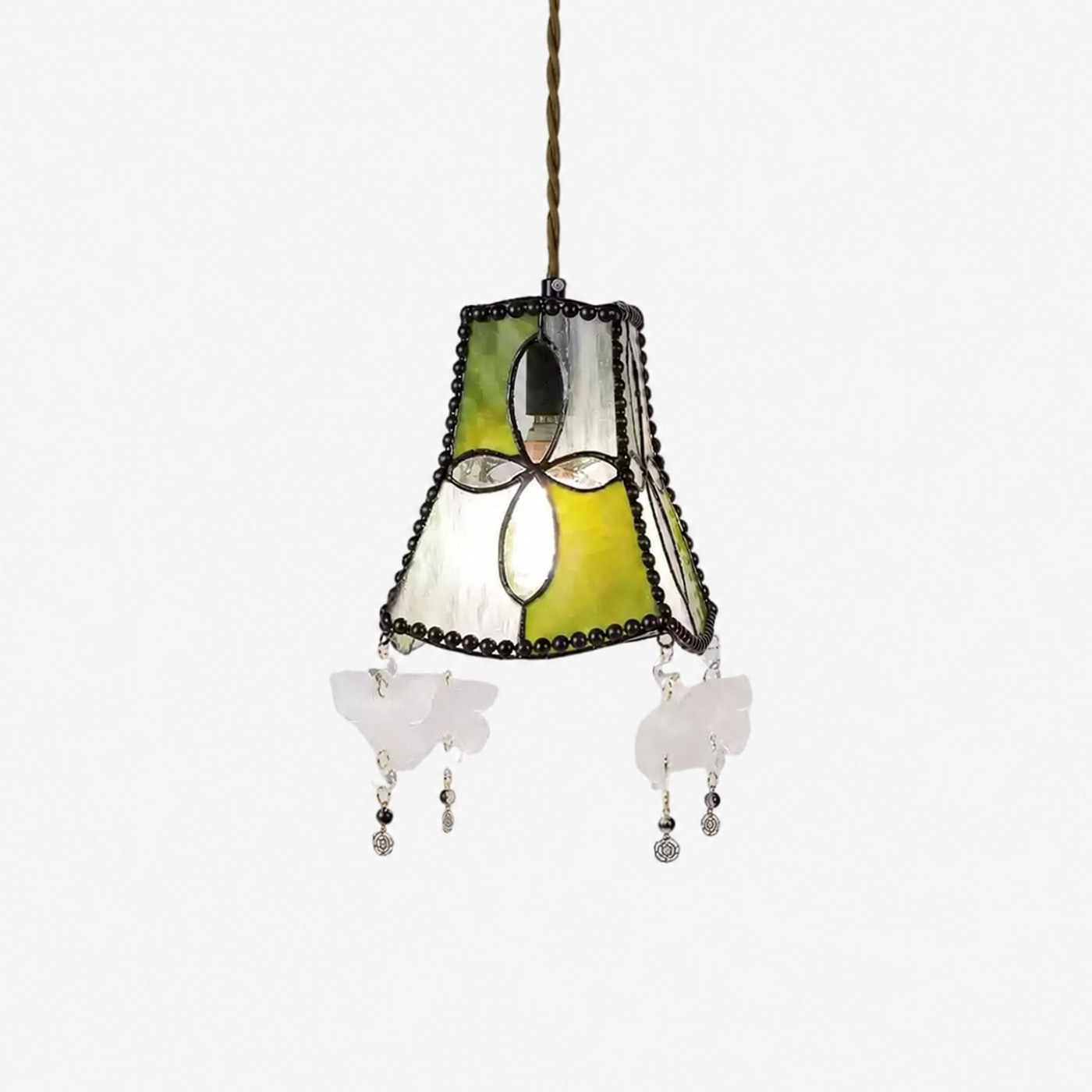 Lampadario a sospensione a forma di farfalla con conchiglia verde bocciolo