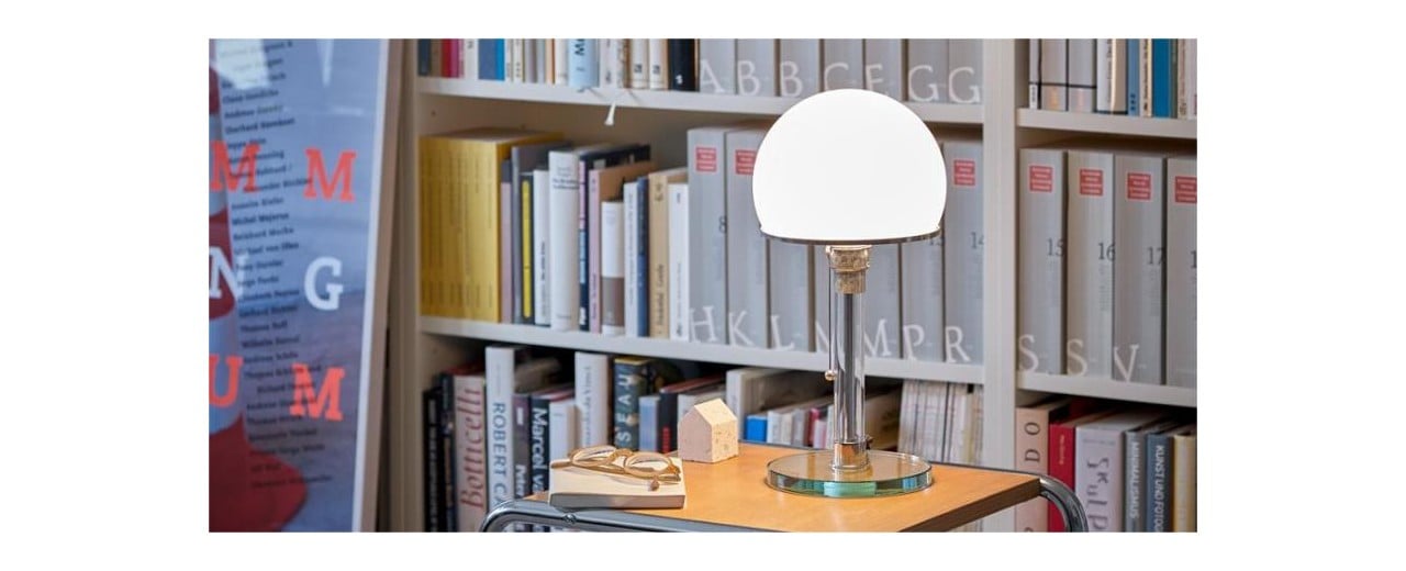 La réplica de lámpara Wagenfeld más minimalista y práctica